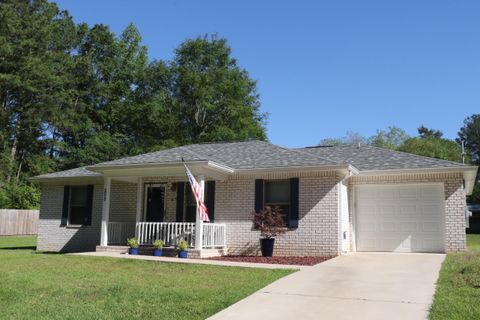 A home in Crestview