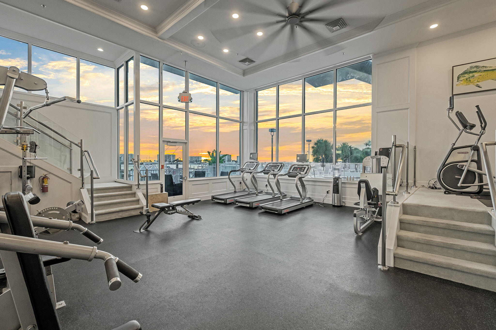 DESTIN YACHT CLUB - Residential
