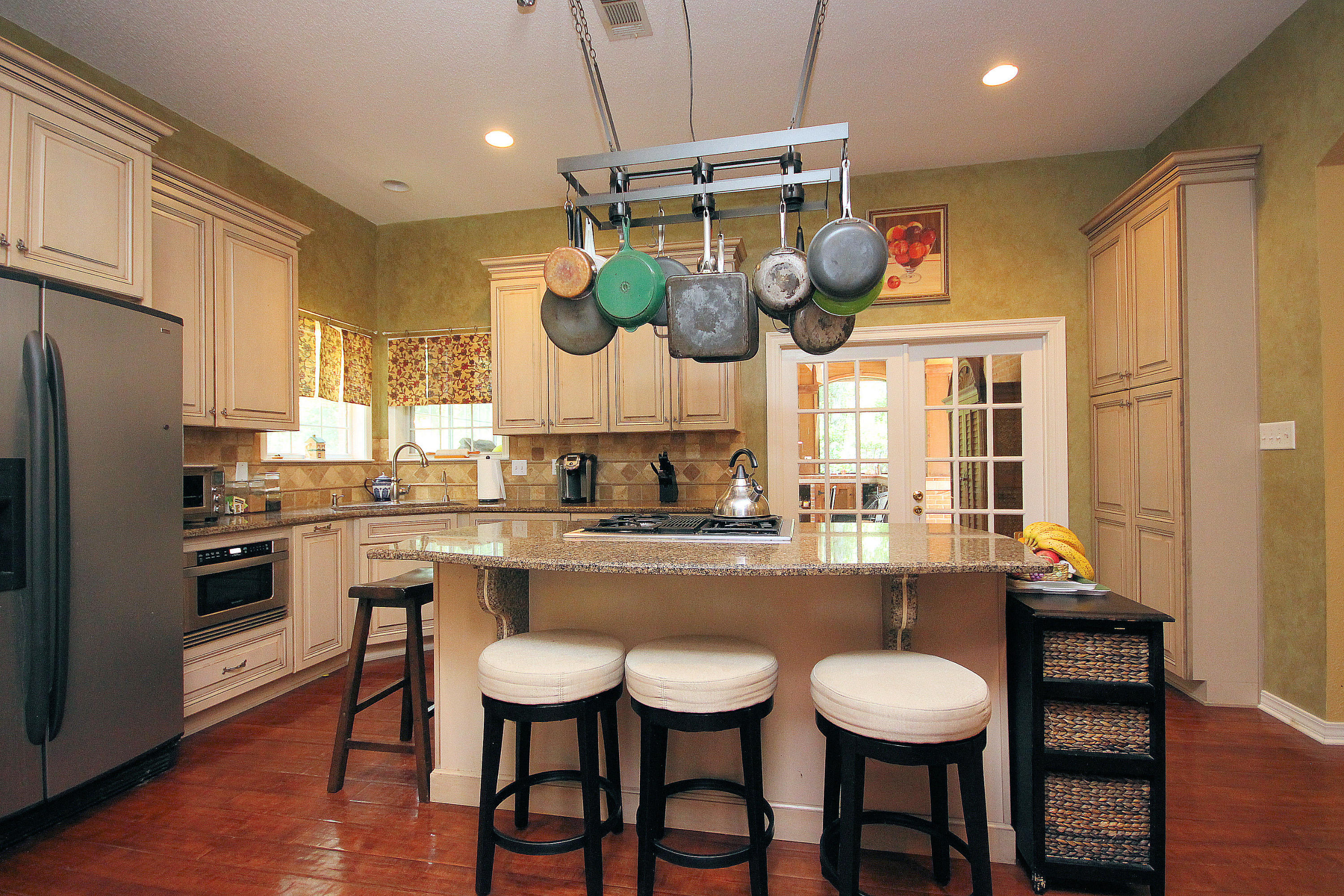 VILLAGE OF BOLTON AT BLUEWATER BAY - Residential