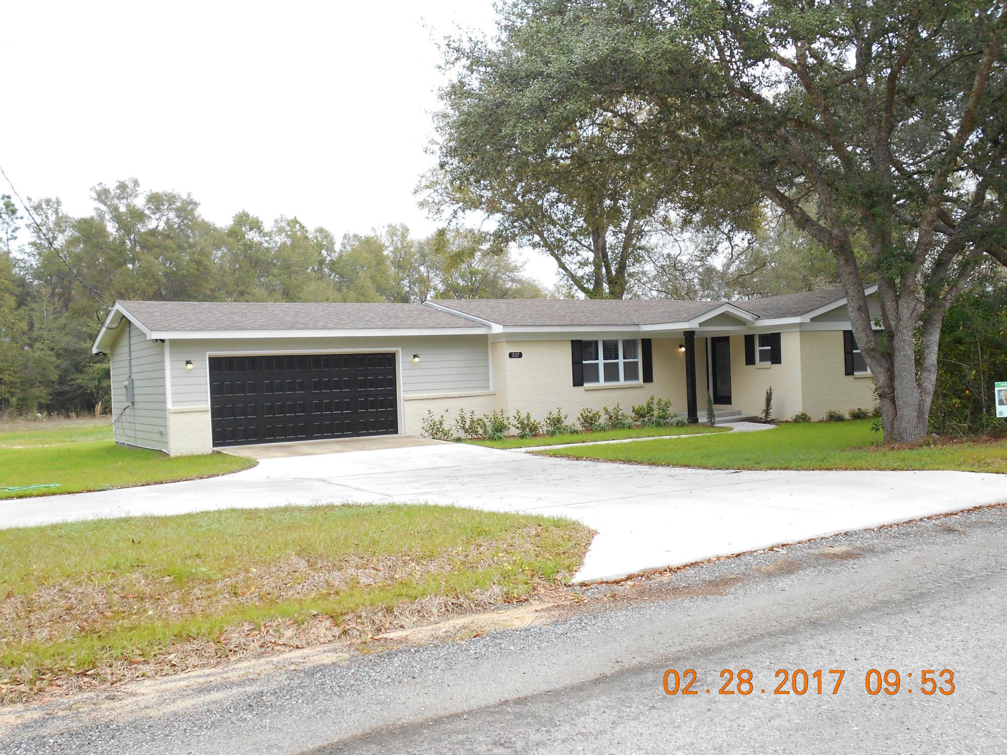THIS HOUSE HAS THE CHARM OF COUNTRY JUST MINUTES FROM CENTER OF TOWN~ THE HOUSE HAS BEEN TOTALLY RENOVATED, ALL THE WAY DOWN TO THE STUDS~ 3 BEDROOM, 2 BATH, SPLIT FLOOR PLAN~ NEW HVAC AND SS APPLIANCES~ BEAUTIFUL WOOD FLOORING IN THE LIVING ROOM, BEDROOMS, DINING AREA~ THE KITCHEN, LAUNDRY AND BATHROOMS ARE TILED~ THE MASTER BEDROOM HAS WALK IN CLOSET AND THE MASTER BATH HAS SEPARATE SHOWER AND ANTIQUE CLAW FOOT TUB~ THE CUSTOM CABINETS GRACE THE KITCHEN~ AN OVERSIZED GARAGE & SITTING ON ALMOST AN ACRE~ DEEP WELL FOR YOUR WATER~ ICYNENE INSULATION~