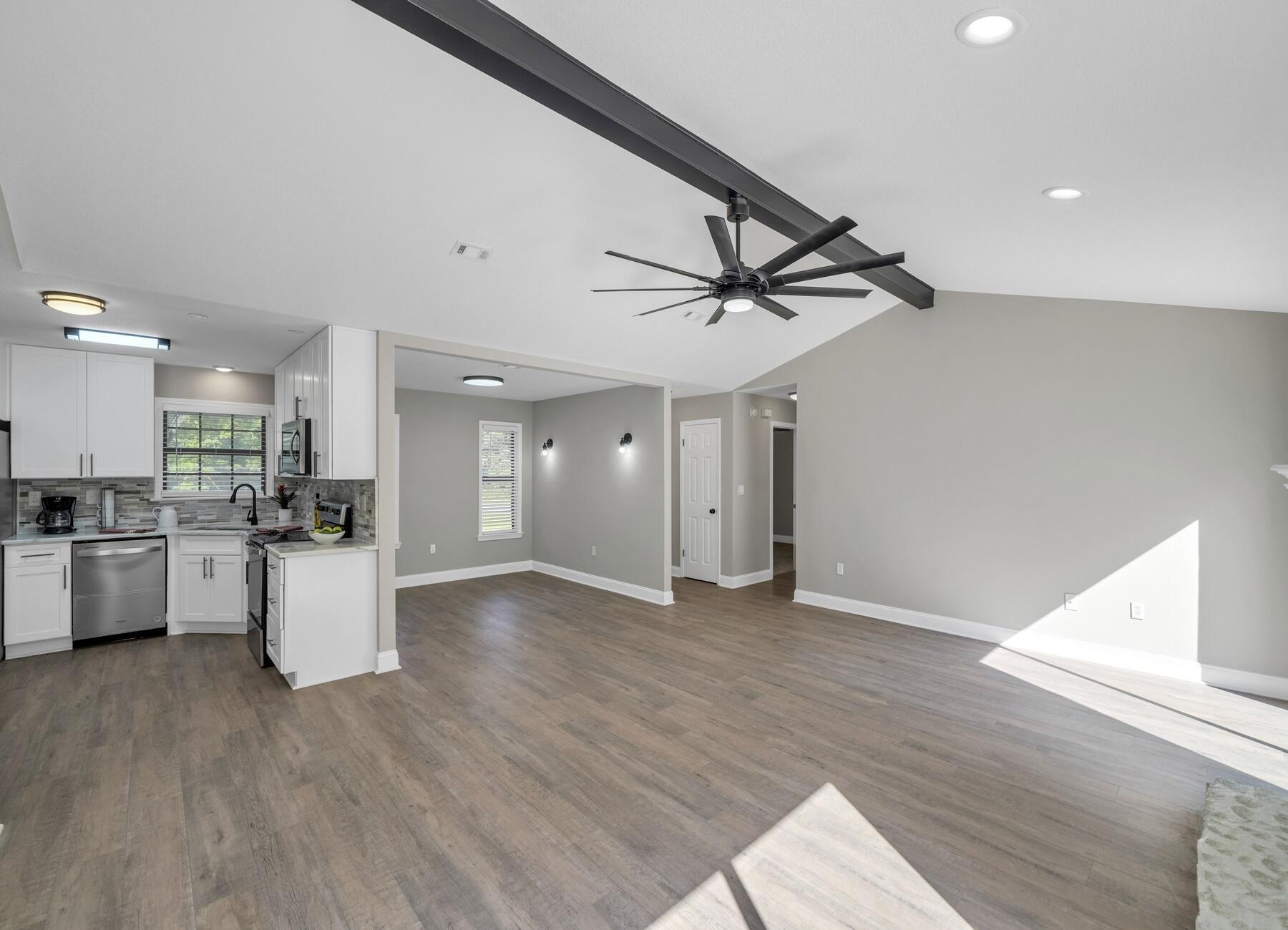 SHOAL WOOD ESTATES 1ST PH 1 - Residential