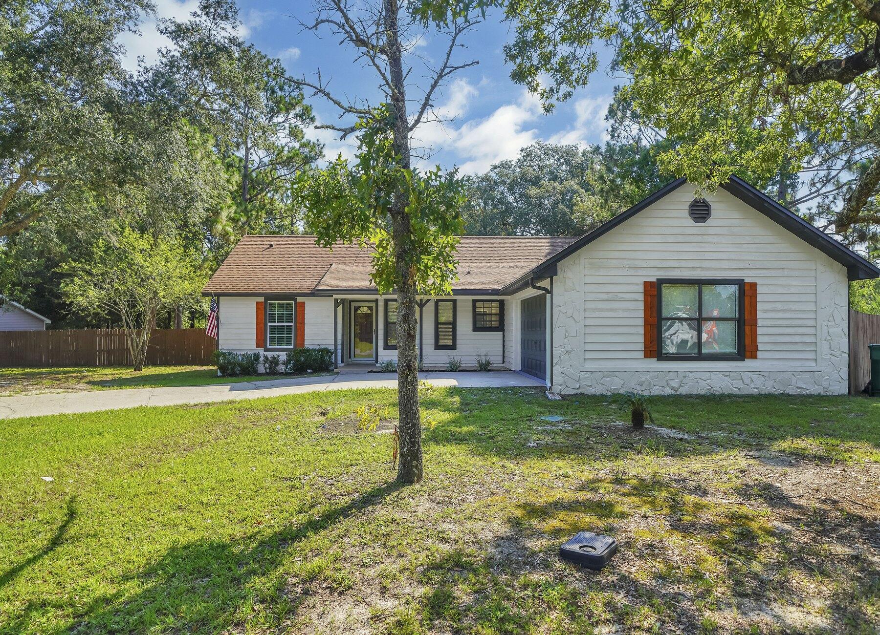 SHOAL WOOD ESTATES 1ST PH 1 - Residential