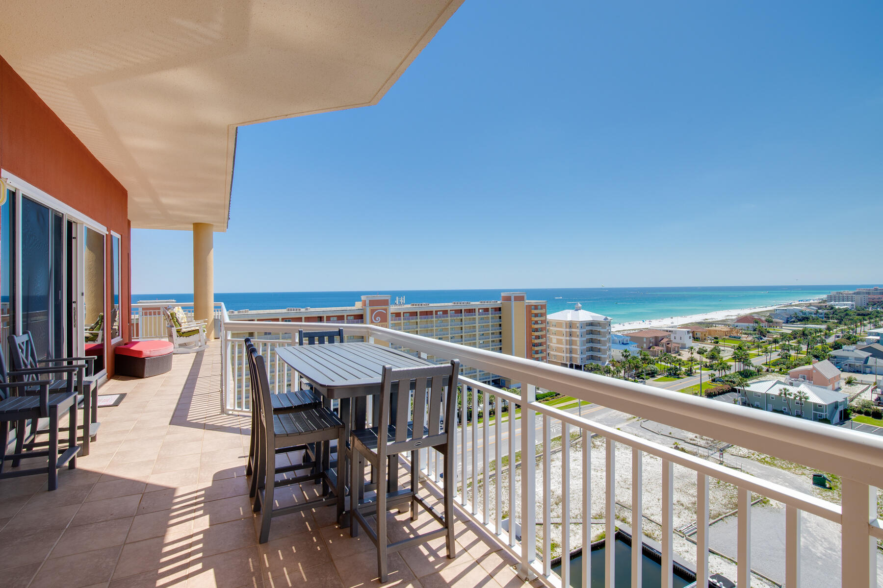 HARBOR LANDING - Residential