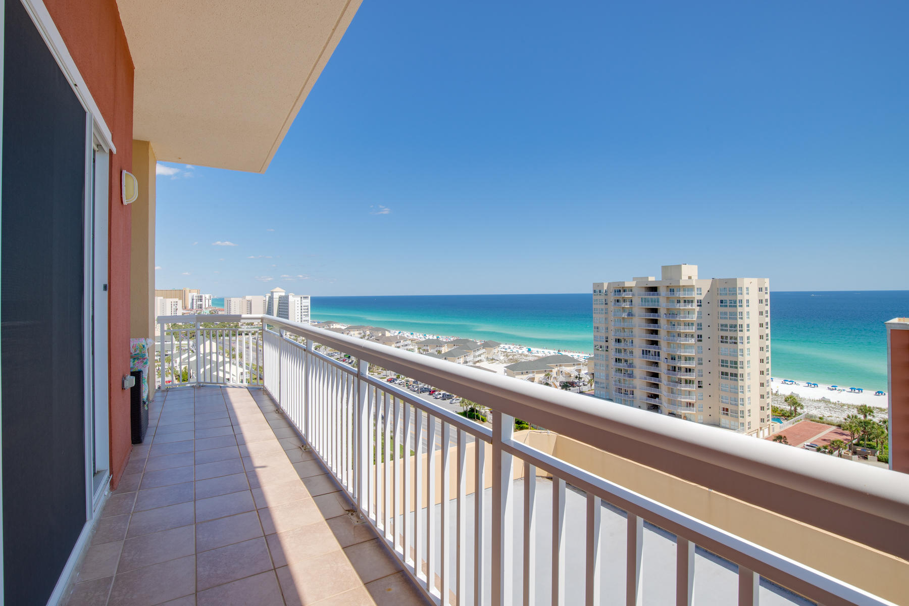 HARBOR LANDING - Residential