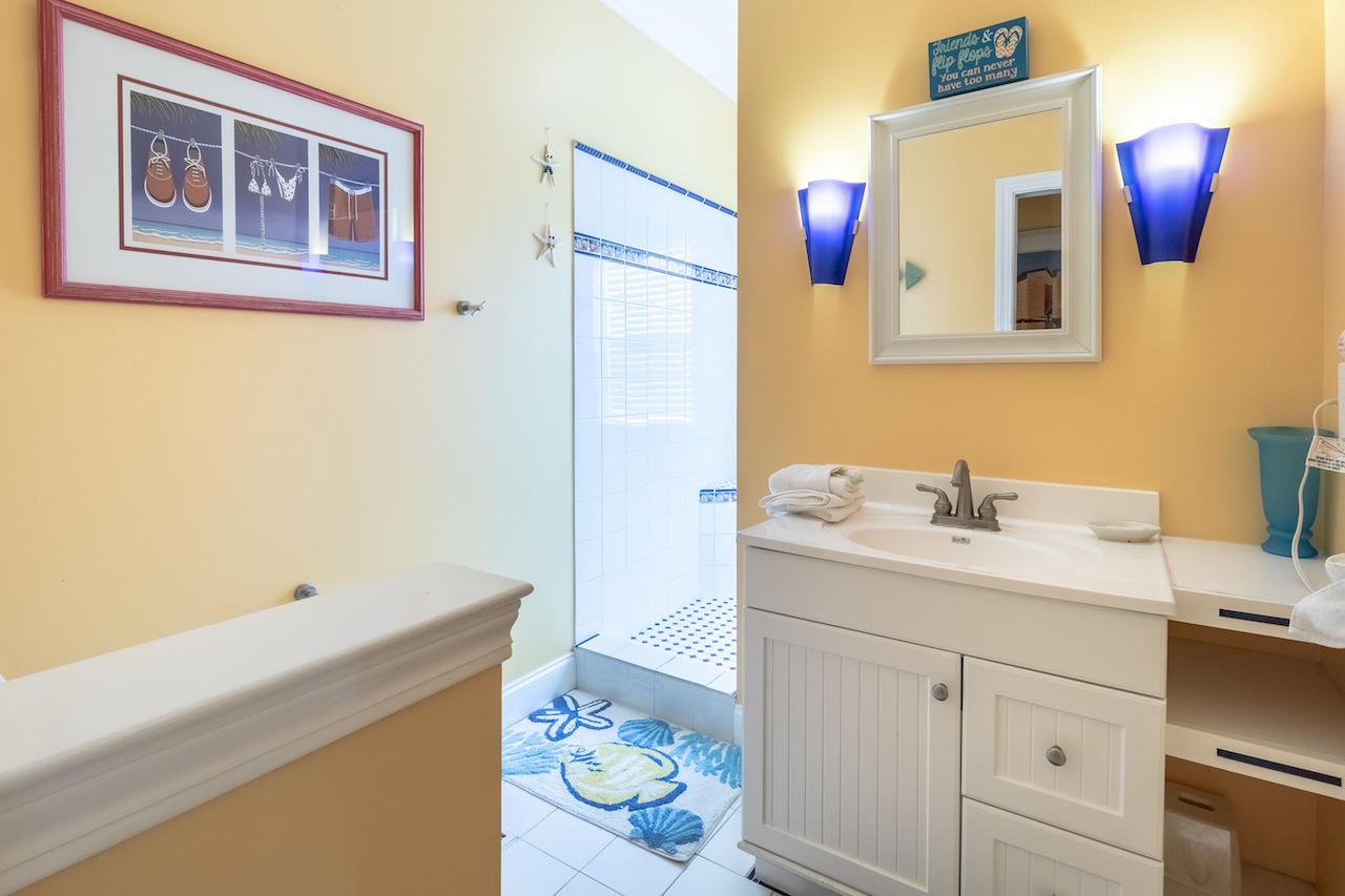 CRYSTAL BEACH - Residential