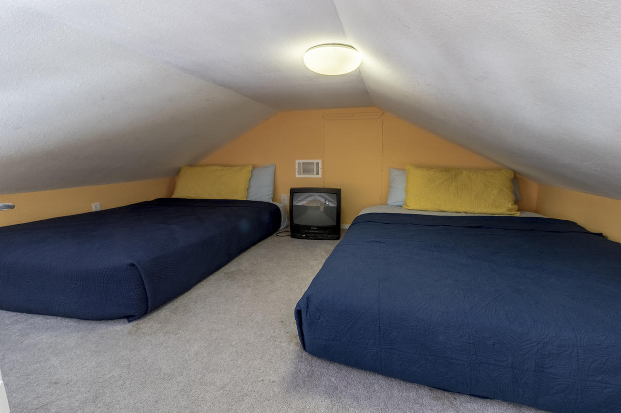 CRYSTAL BEACH - Residential