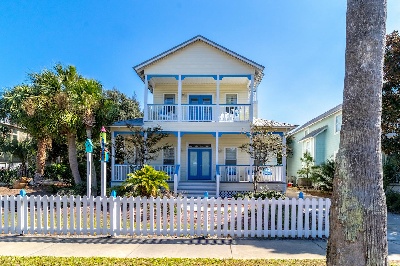 CRYSTAL BEACH - Residential