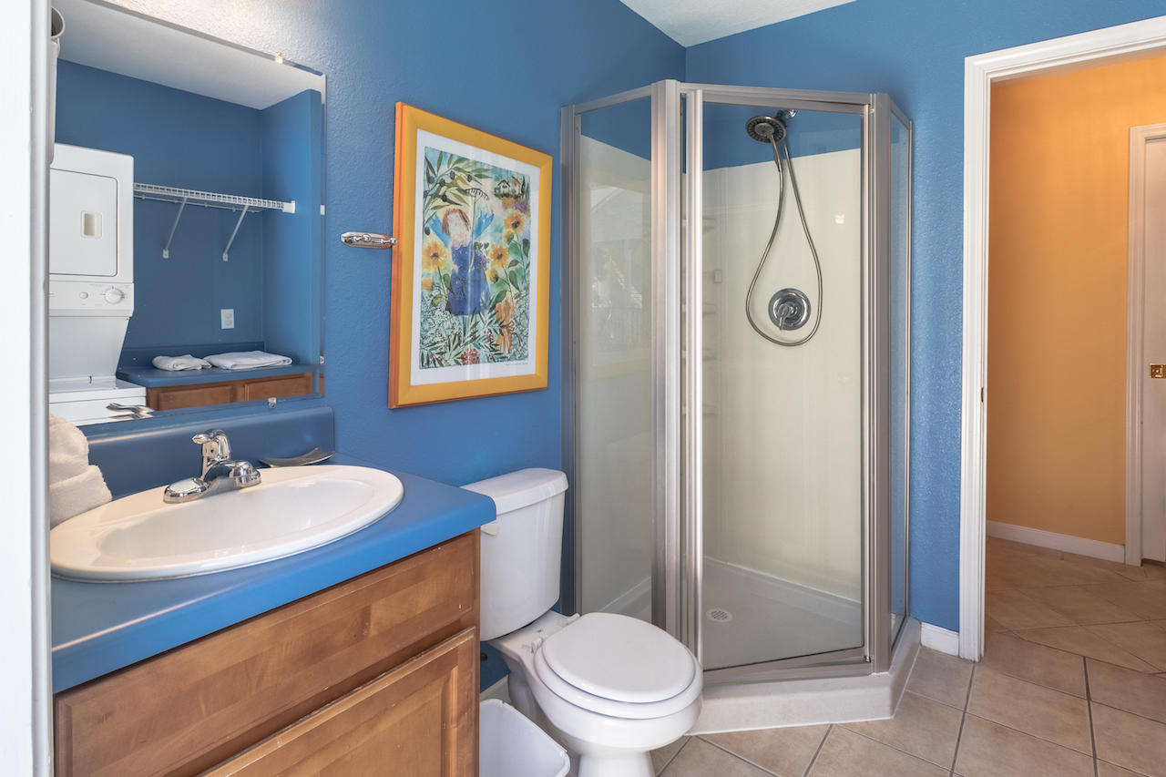 CRYSTAL BEACH - Residential