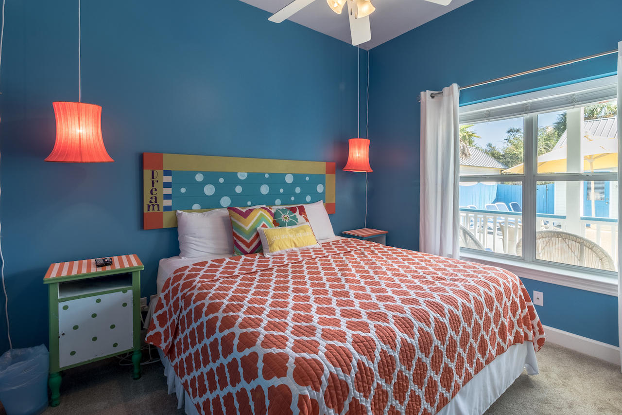 CRYSTAL BEACH - Residential