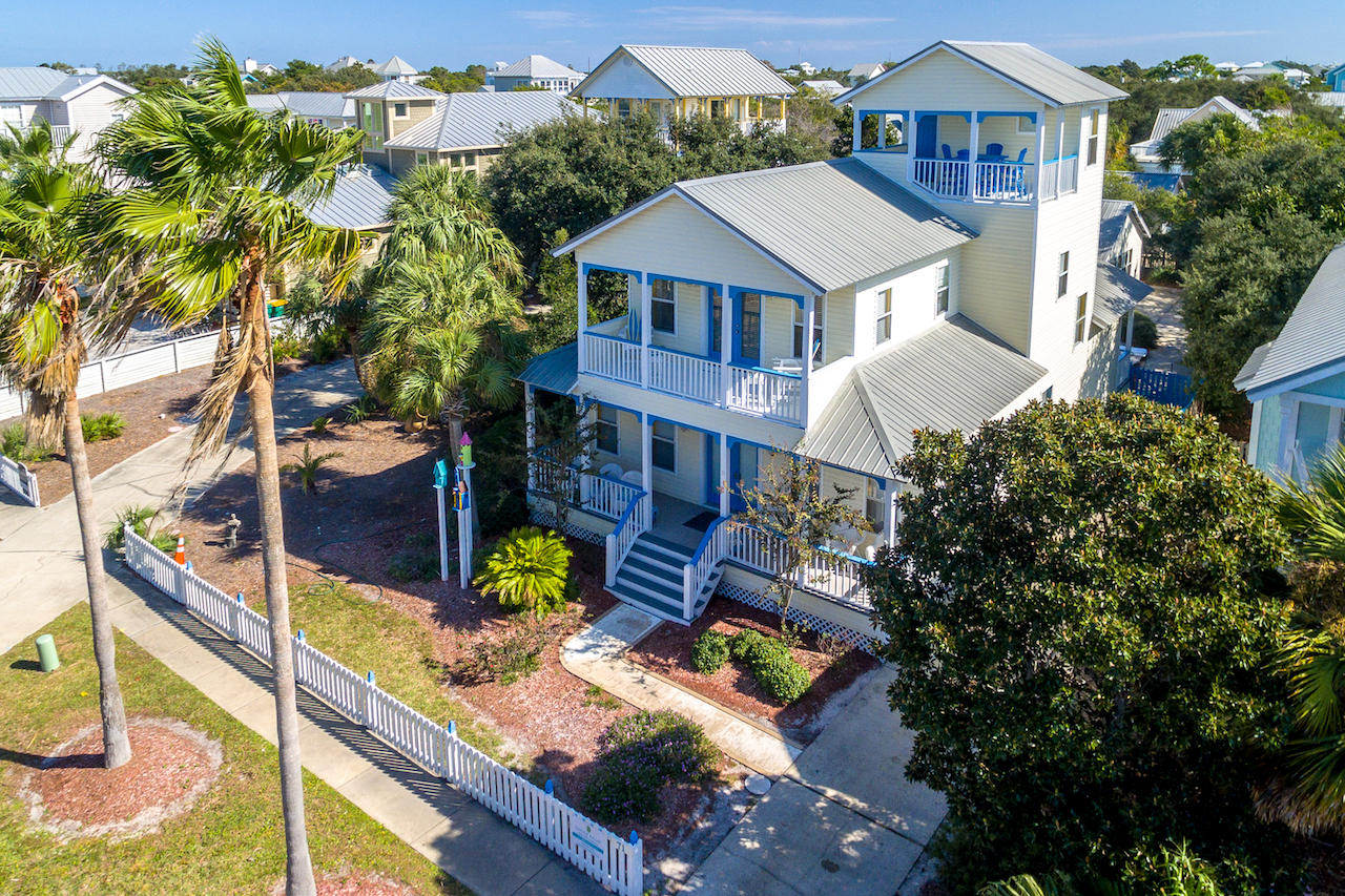 CRYSTAL BEACH - Residential