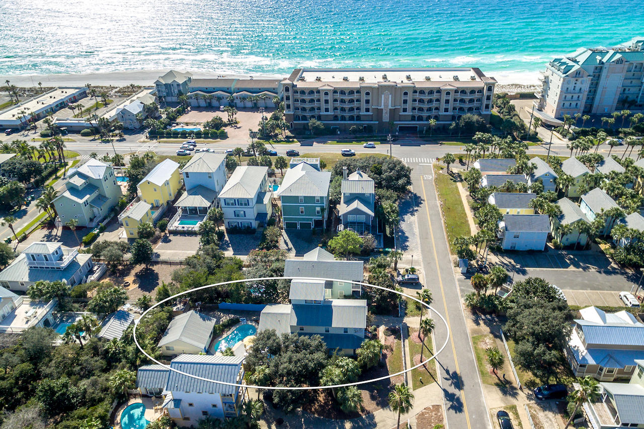 CRYSTAL BEACH - Residential