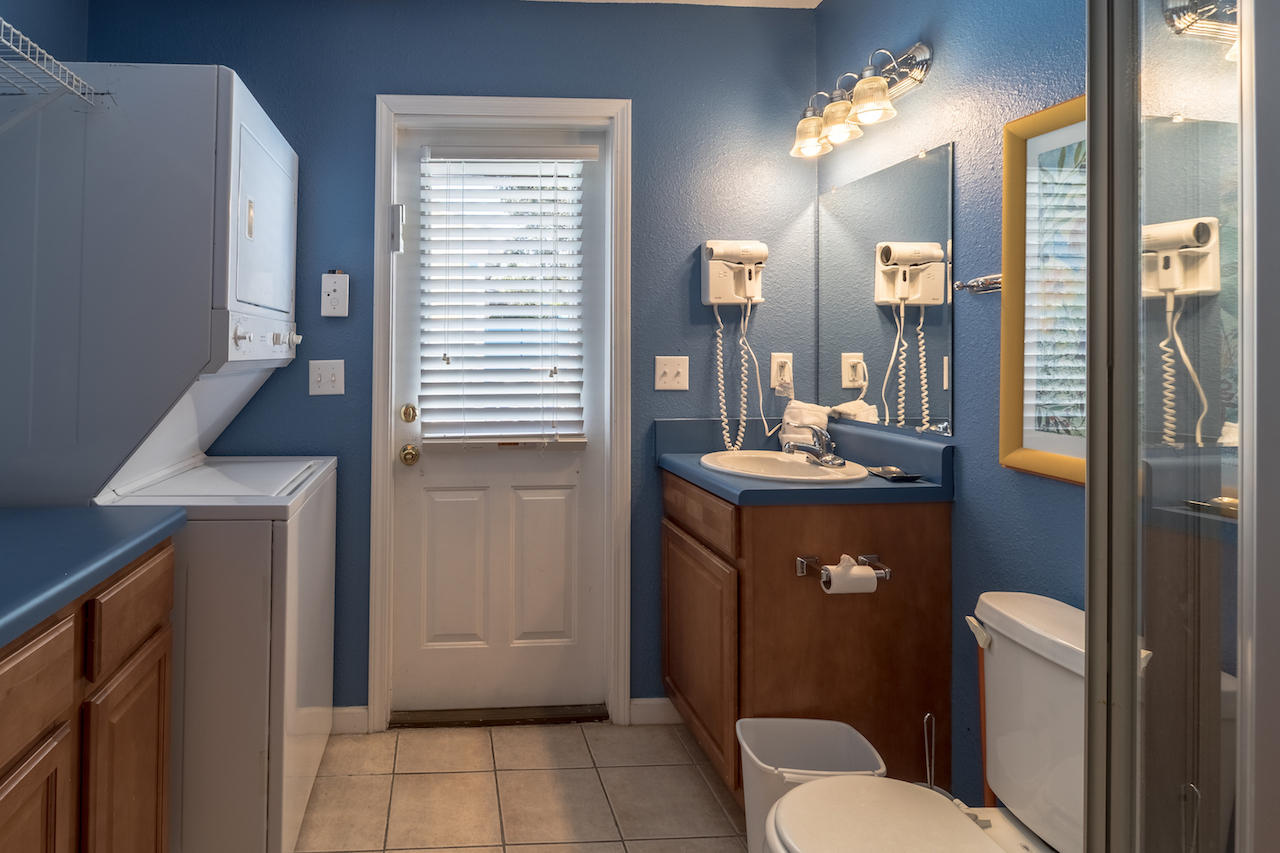 CRYSTAL BEACH - Residential