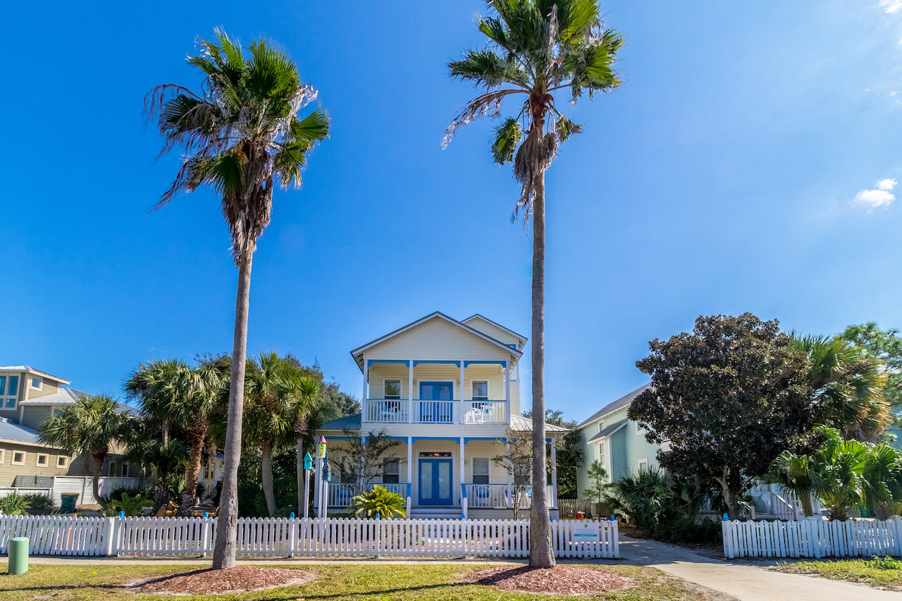 CRYSTAL BEACH - Residential