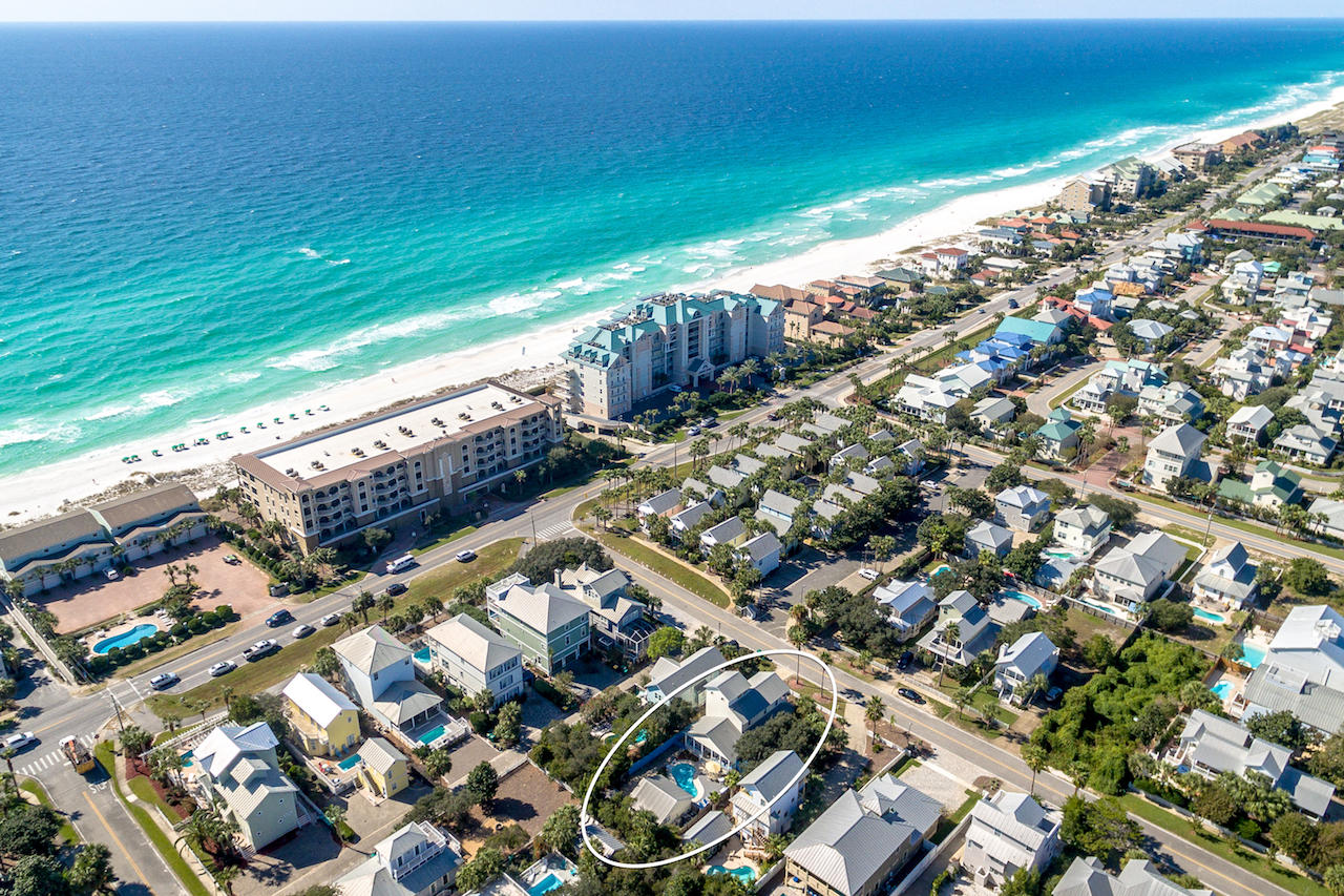 CRYSTAL BEACH - Residential