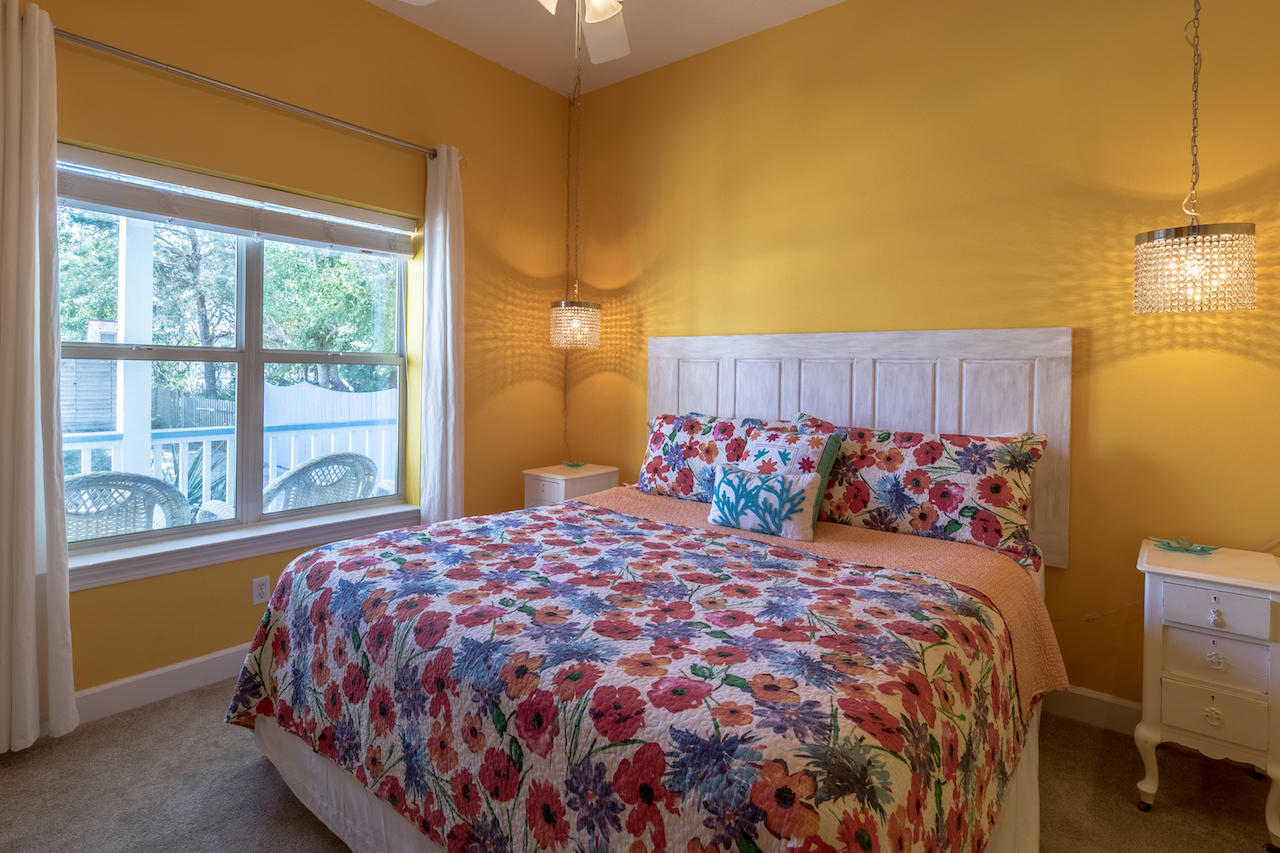 CRYSTAL BEACH - Residential