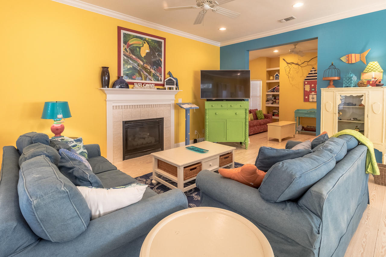 CRYSTAL BEACH - Residential