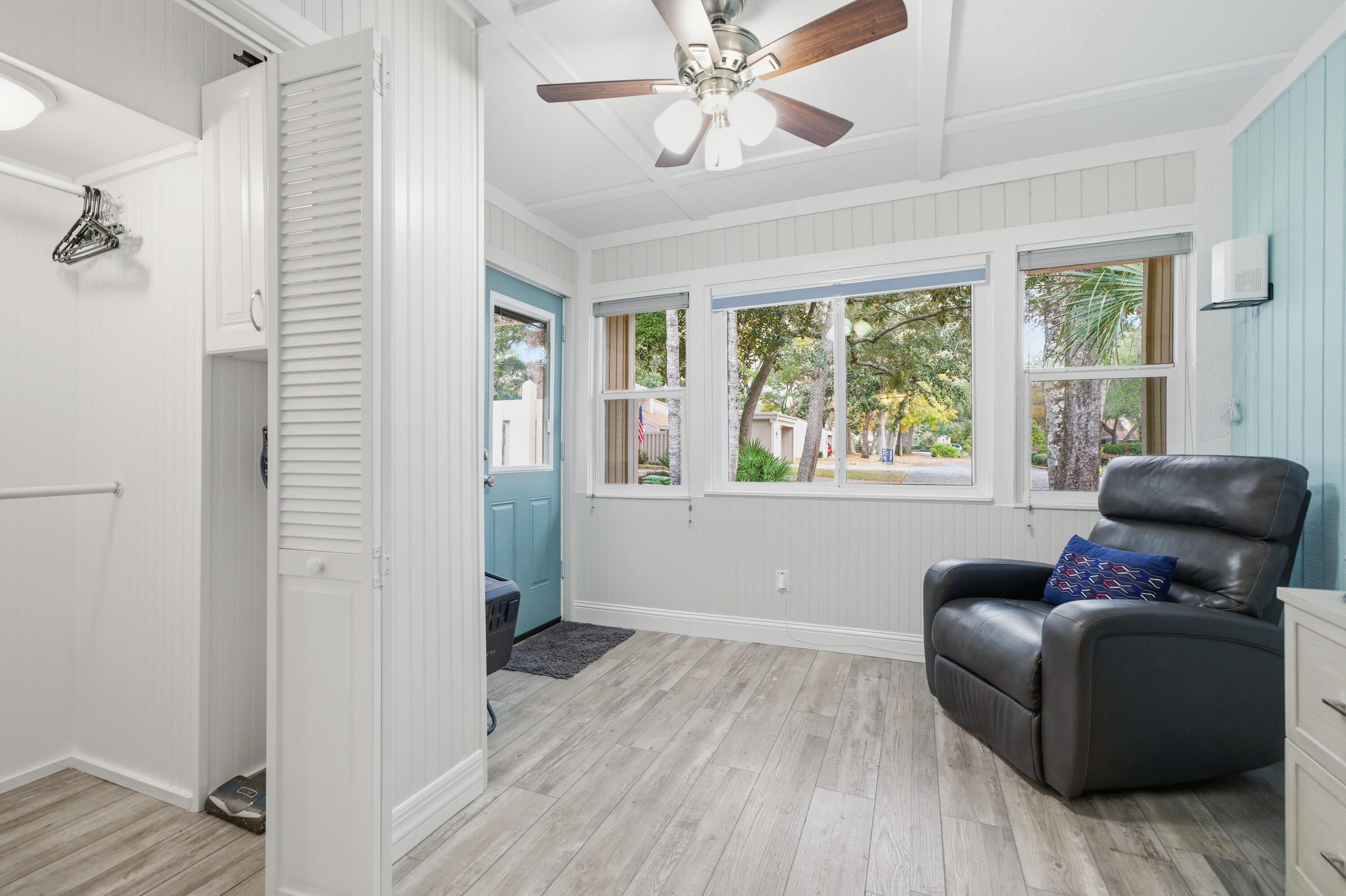 ROYAL OAK VILLAGE - Residential