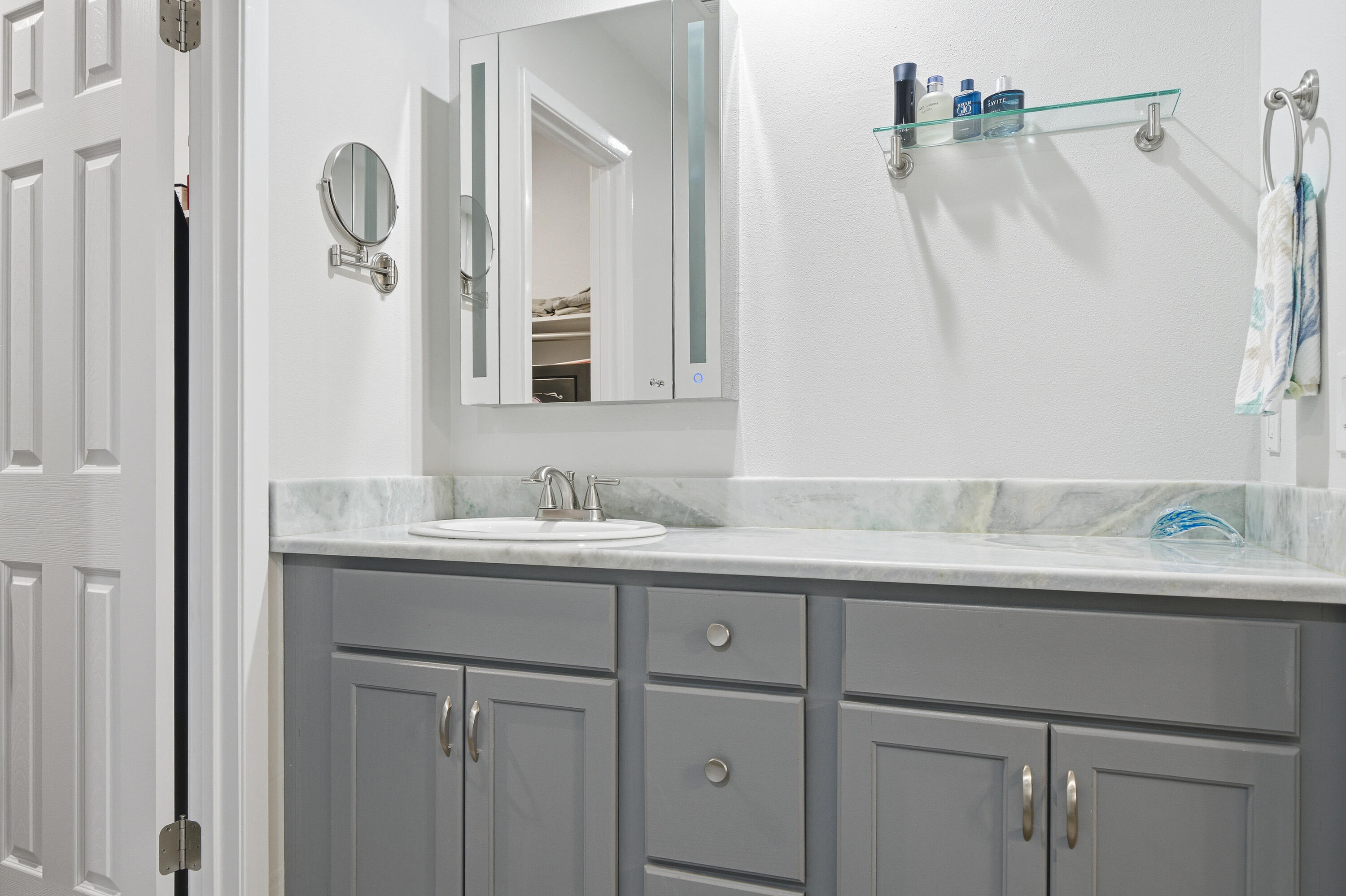 ROYAL OAK VILLAGE - Residential