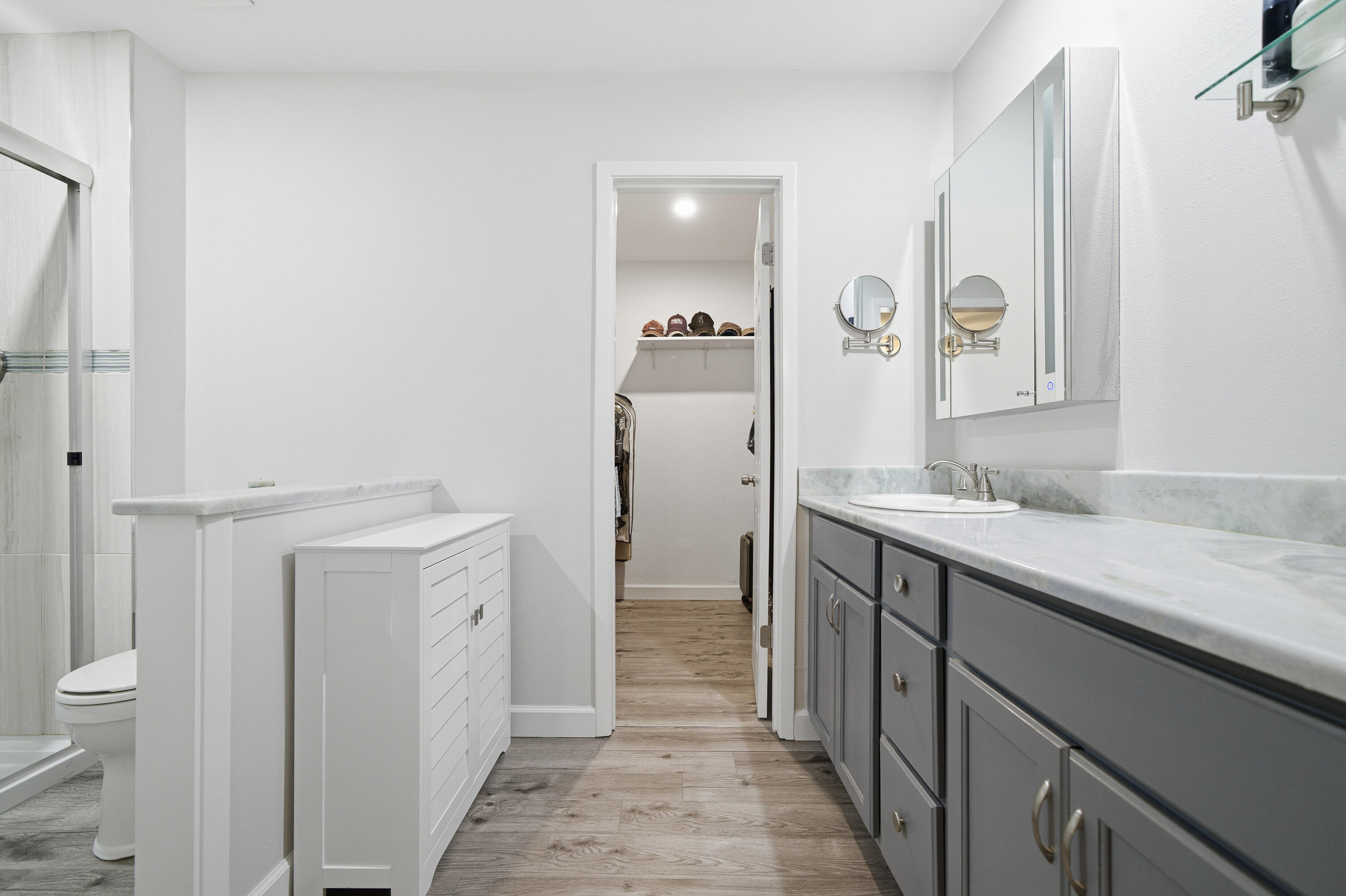 ROYAL OAK VILLAGE - Residential