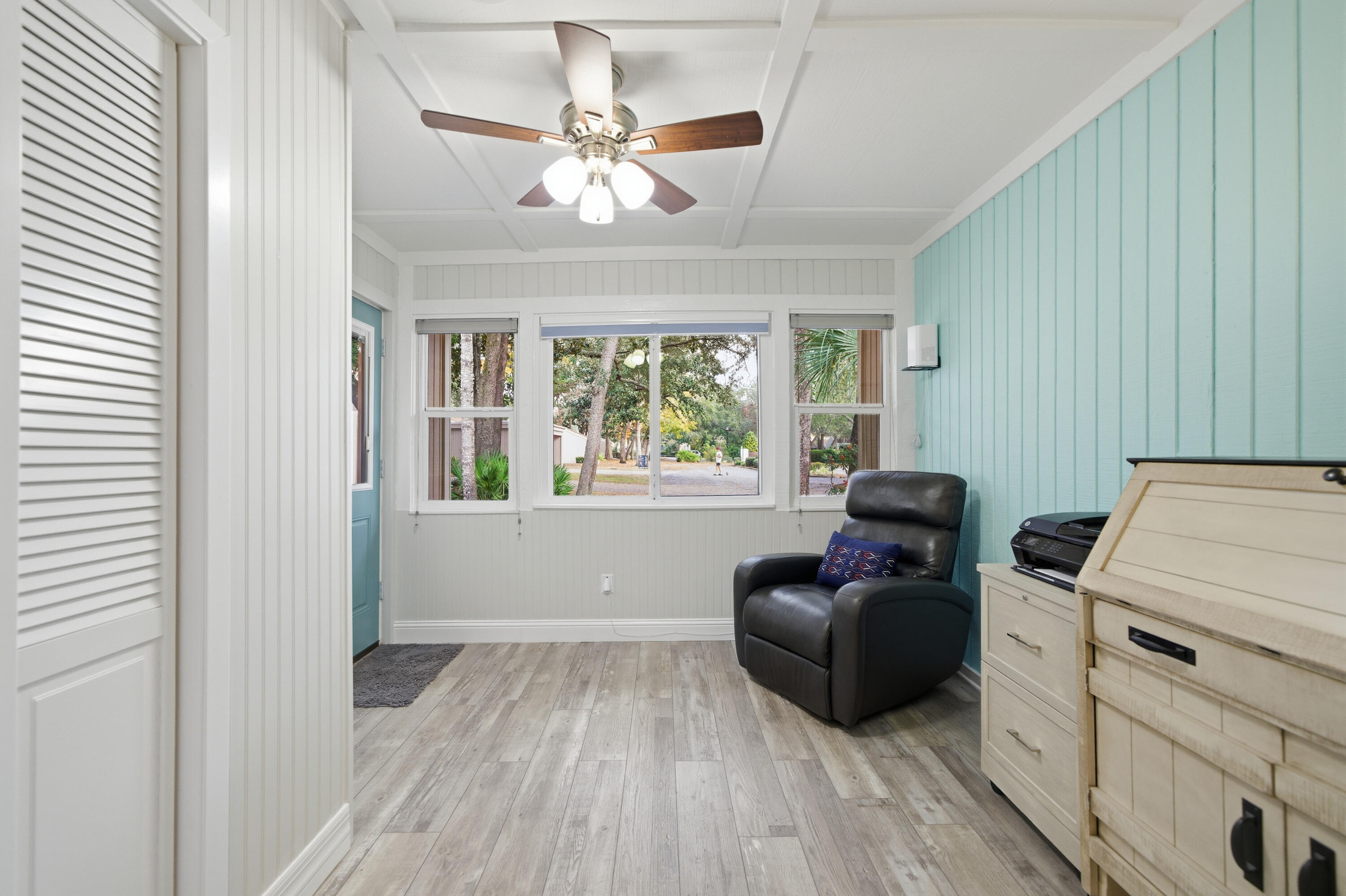 ROYAL OAK VILLAGE - Residential