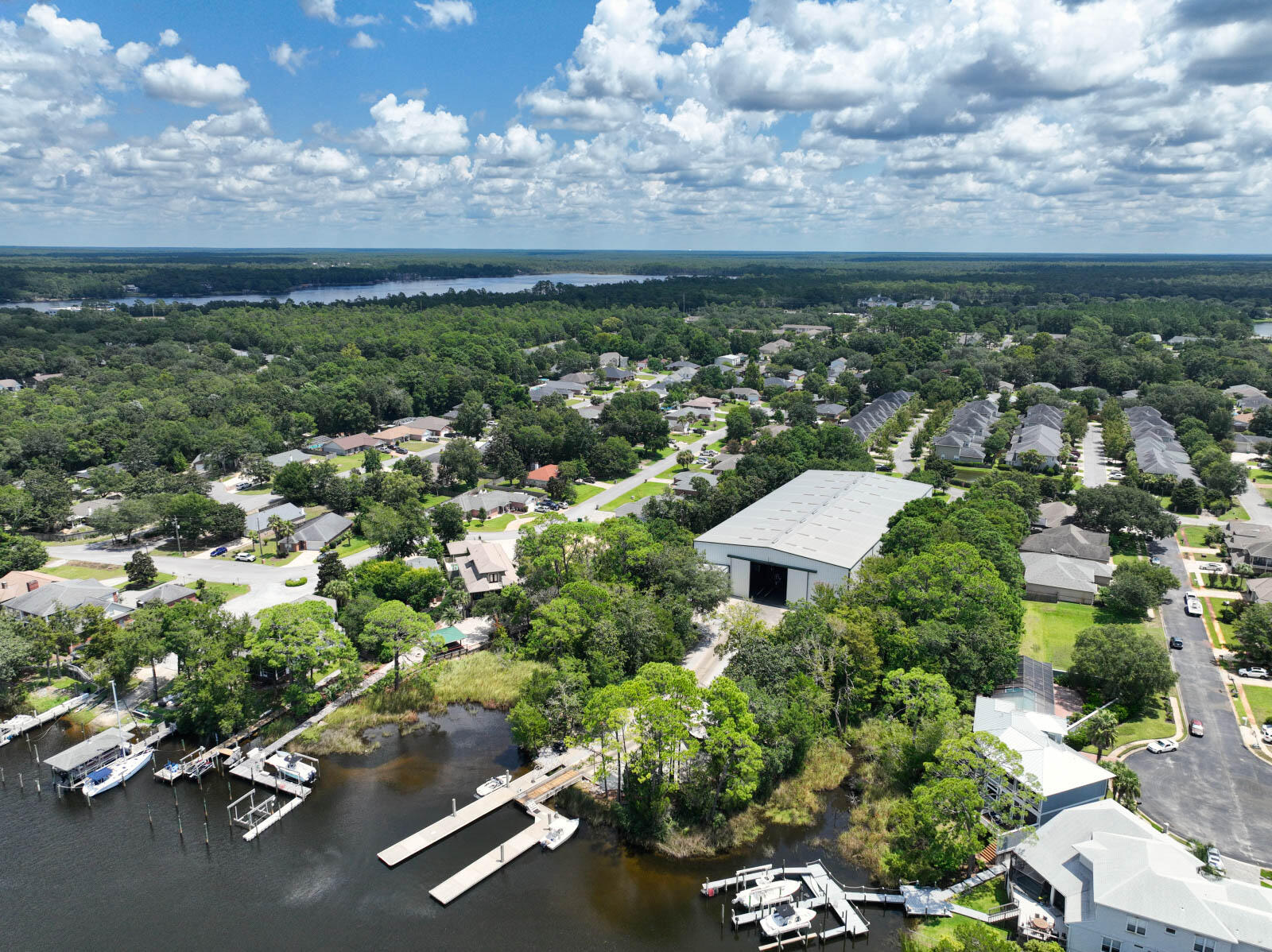 ROYAL OAK VILLAGE - Residential