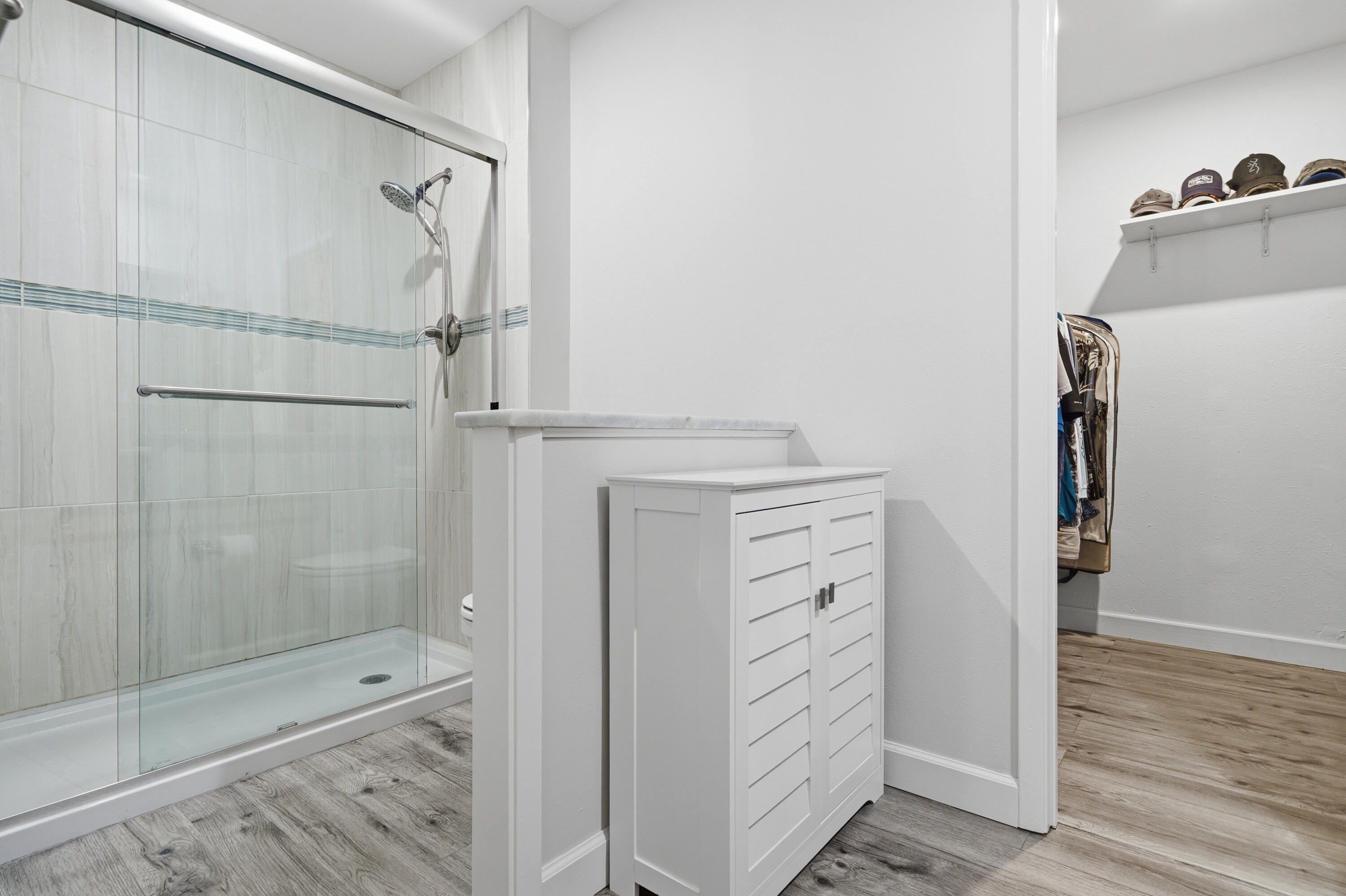 ROYAL OAK VILLAGE - Residential