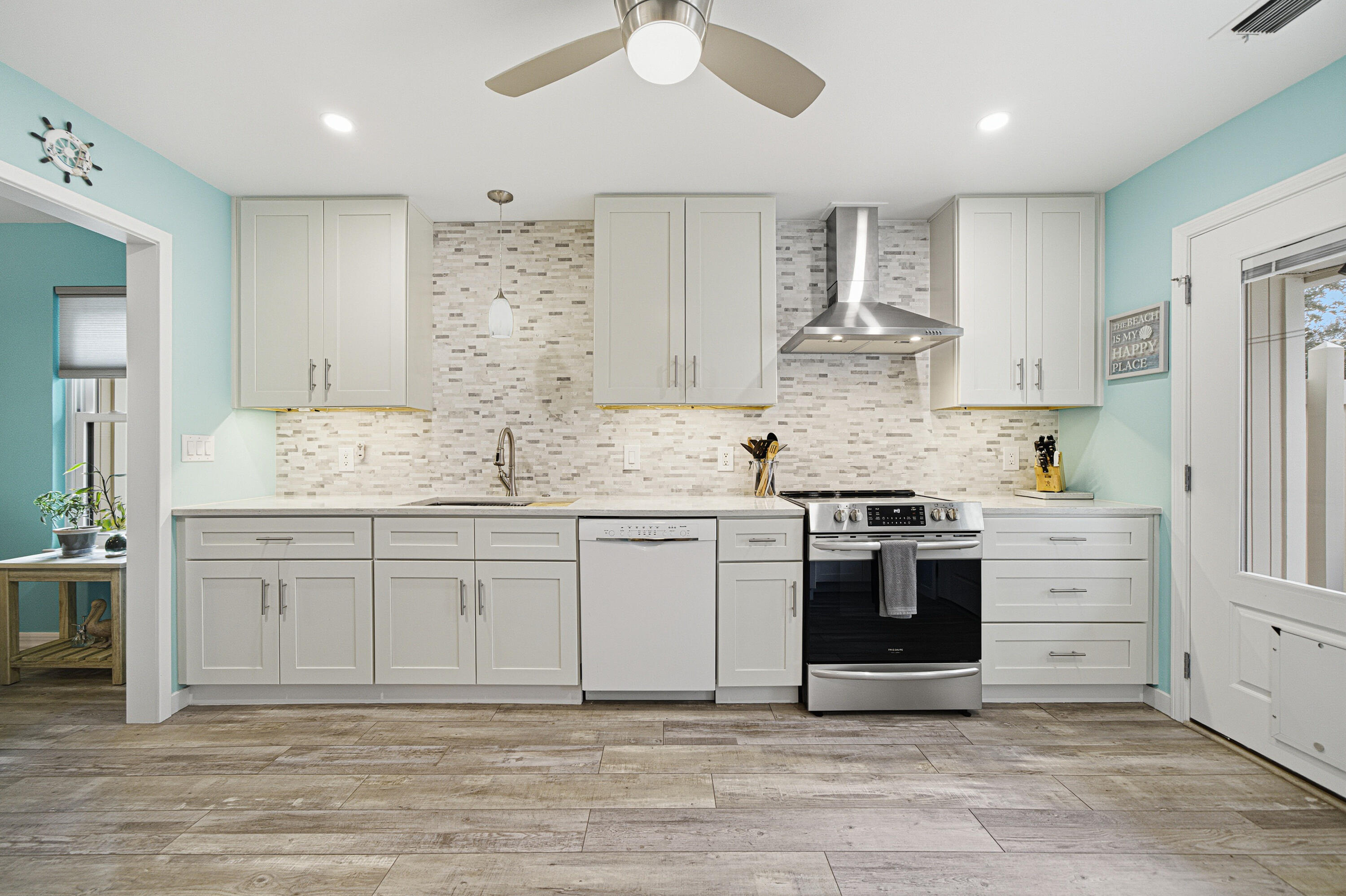 ROYAL OAK VILLAGE - Residential