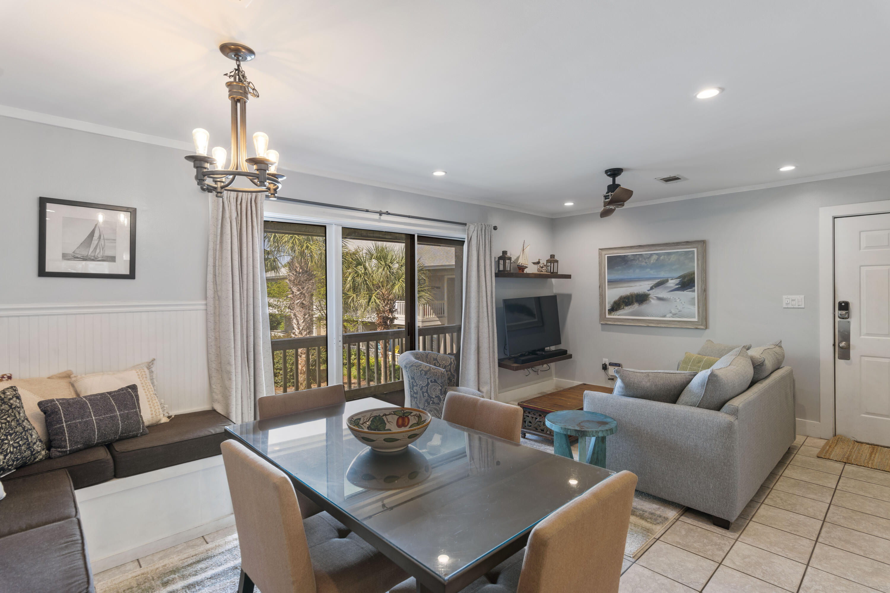 BEACHWOOD VILLAS CONDO - Residential