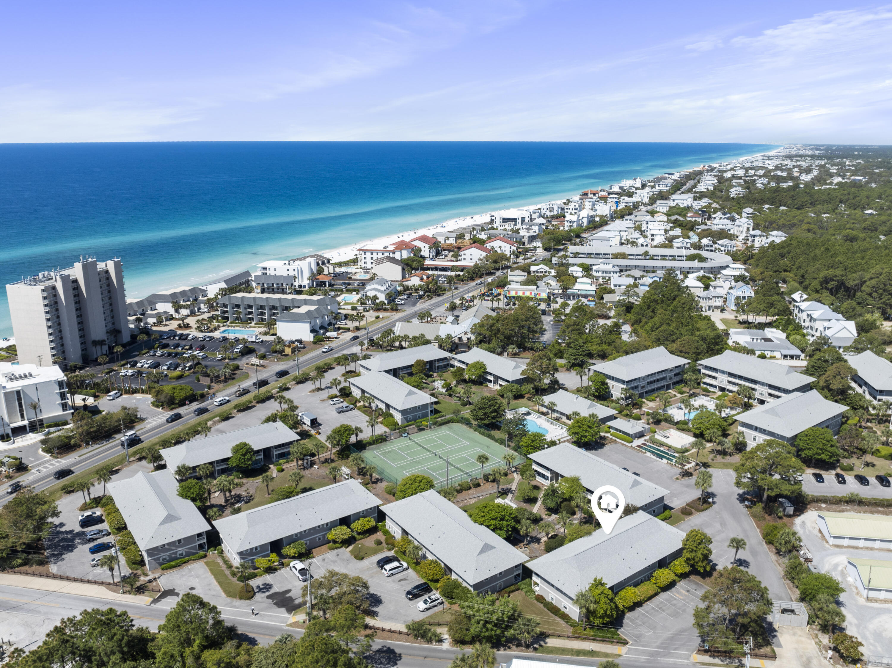 BEACHWOOD VILLAS CONDO - Residential