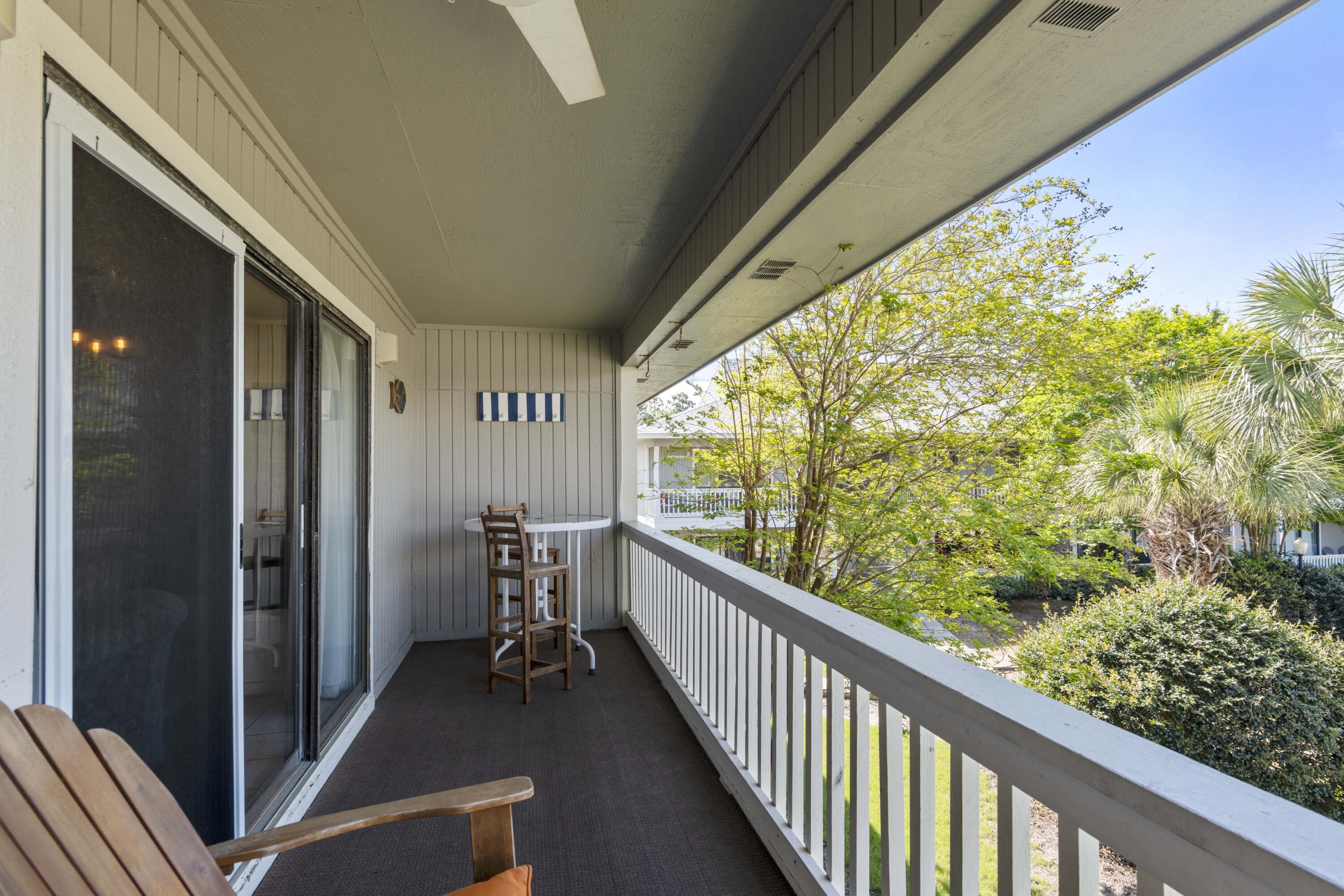 BEACHWOOD VILLAS CONDO - Residential