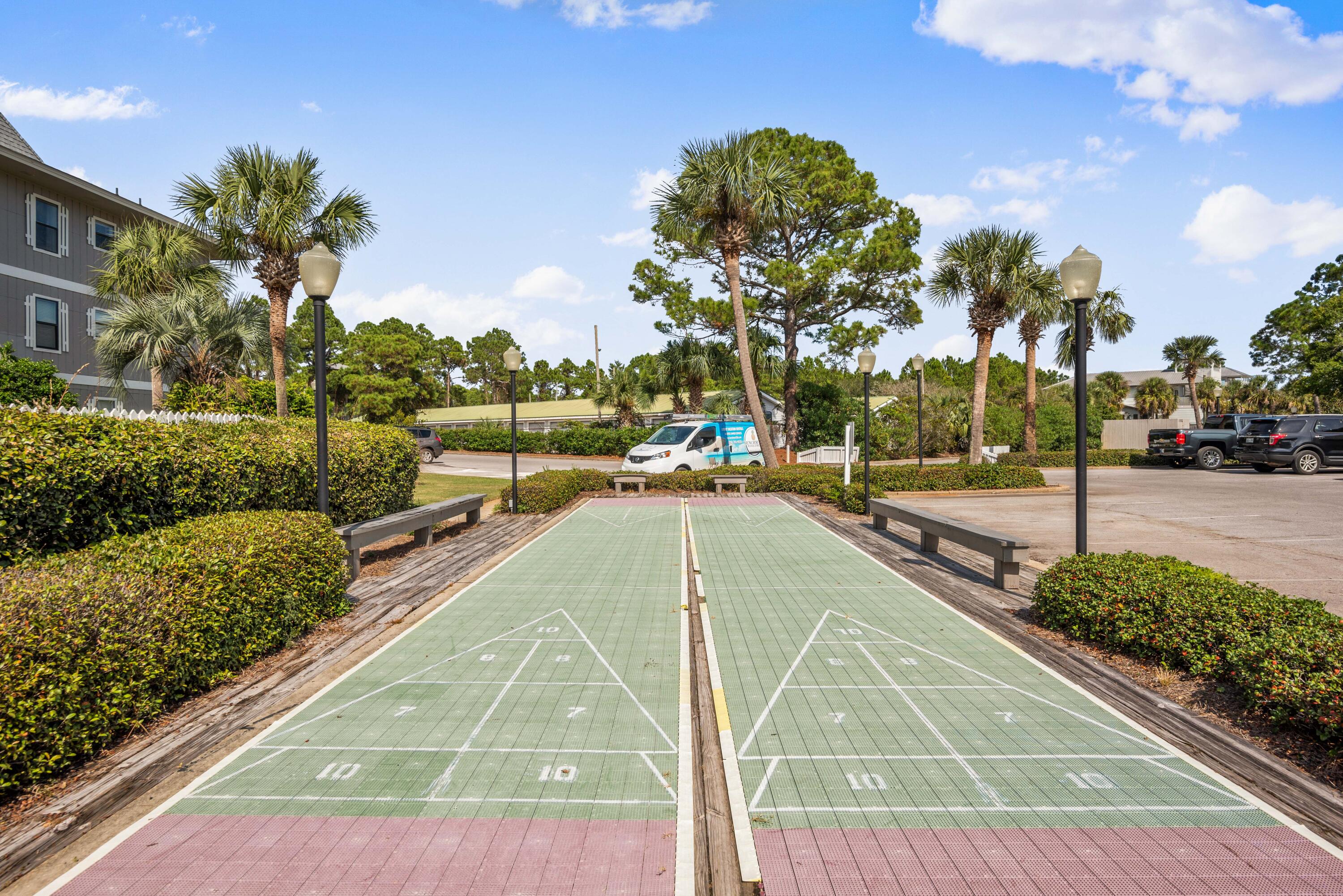 BEACHWOOD VILLAS CONDO - Residential