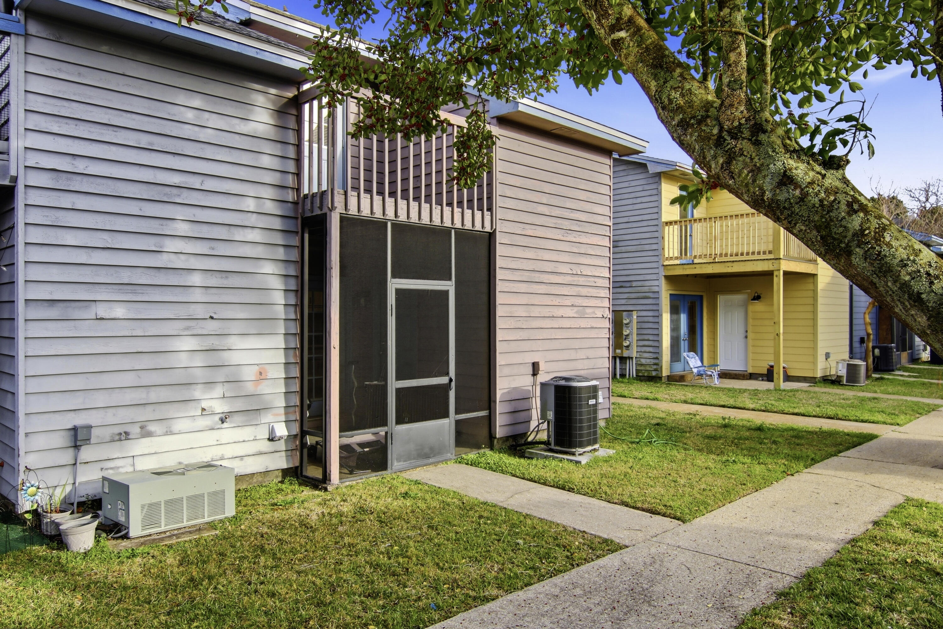 BROWNSVILLE STATION 3 - Residential