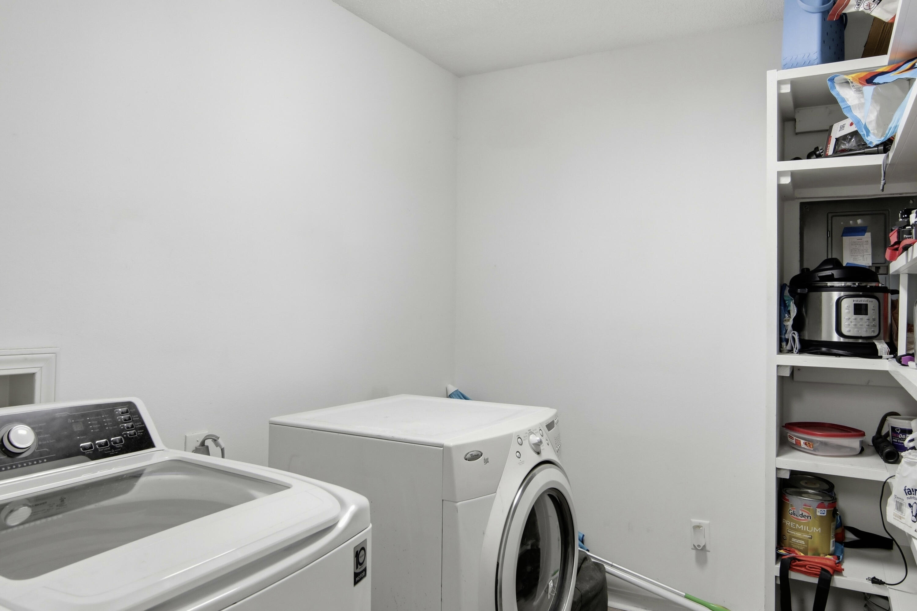 BROWNSVILLE STATION 3 - Residential