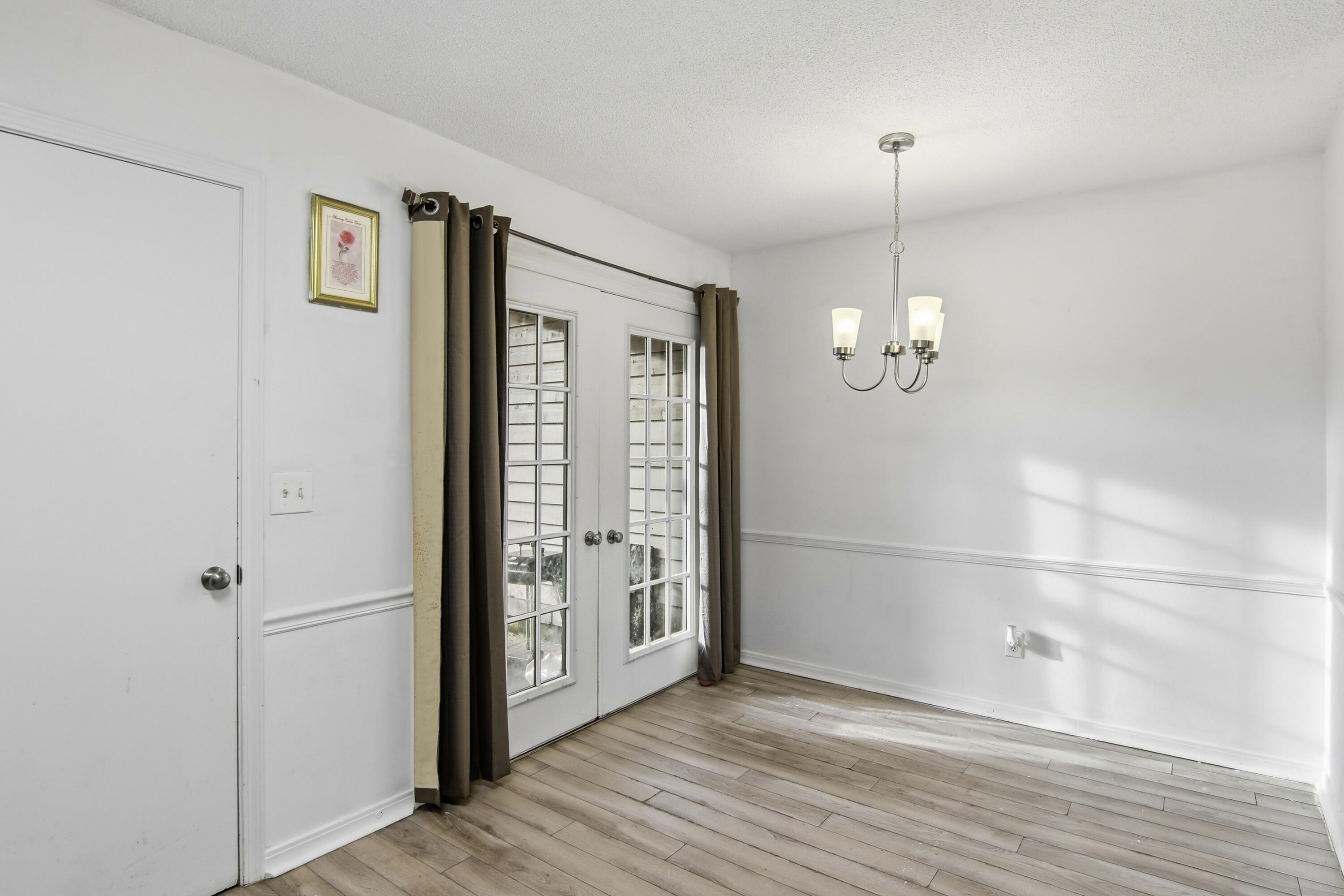 BROWNSVILLE STATION 3 - Residential