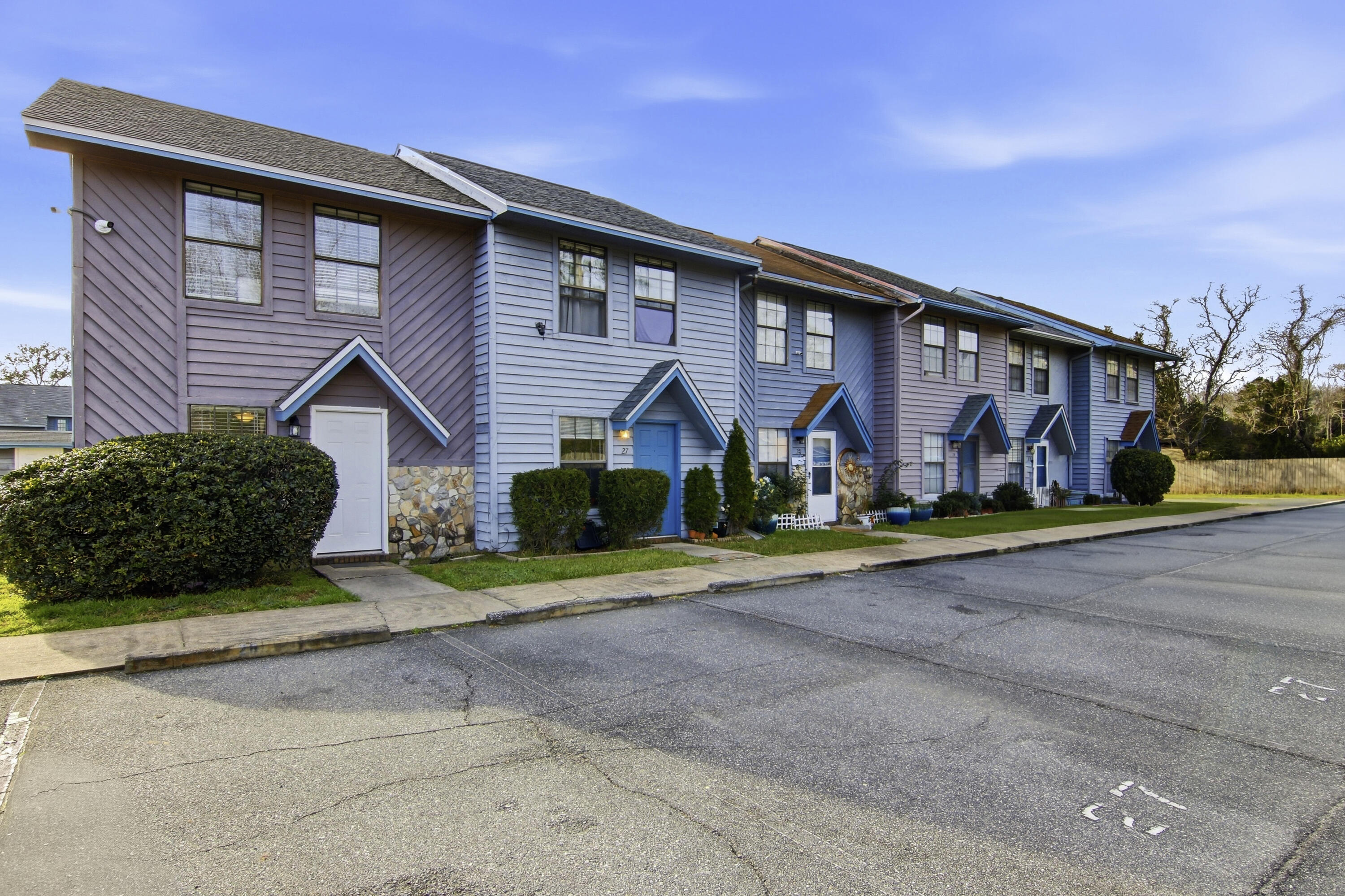 BROWNSVILLE STATION 3 - Residential