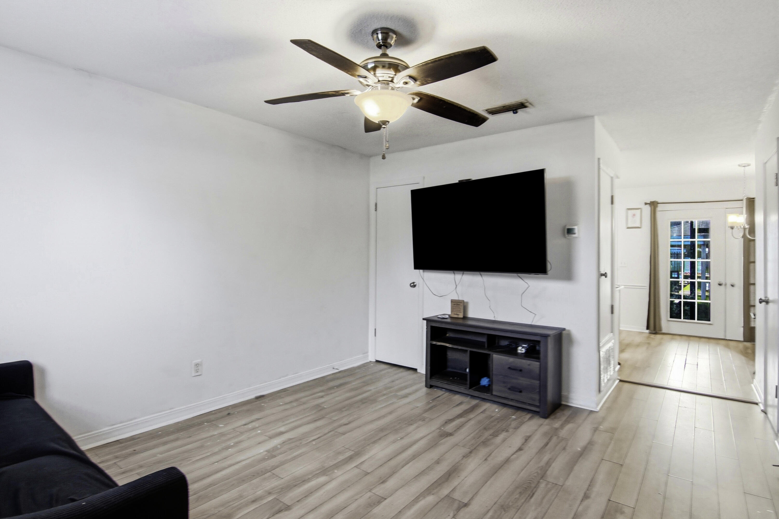 BROWNSVILLE STATION 3 - Residential