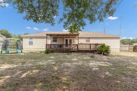 A home in Navarre