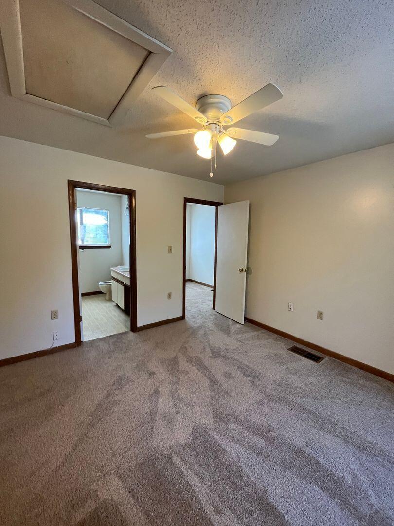 SHILOH PLACE T/H - Residential Lease