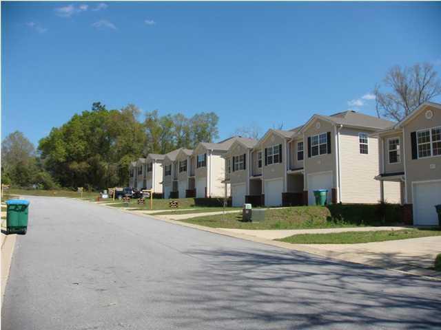 SHILOH PLACE T/H - Residential Lease