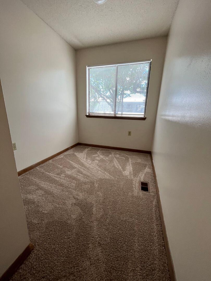 SHILOH PLACE T/H - Residential Lease