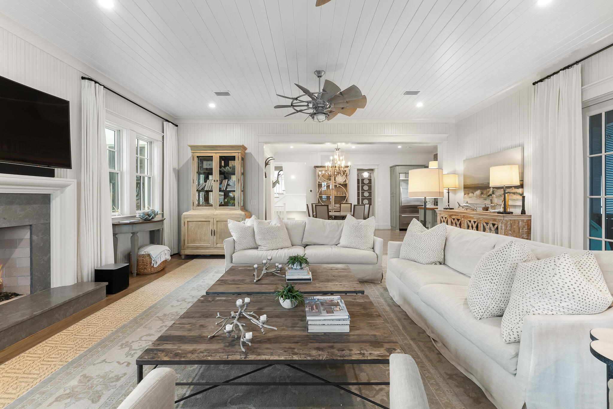 BLUE MOUNTAIN BEACH - Residential