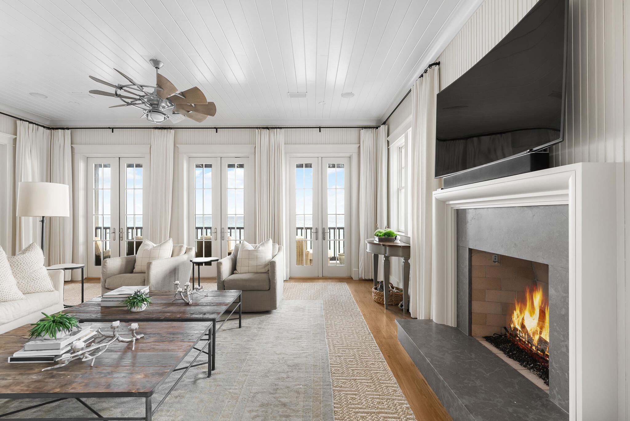 BLUE MOUNTAIN BEACH - Residential