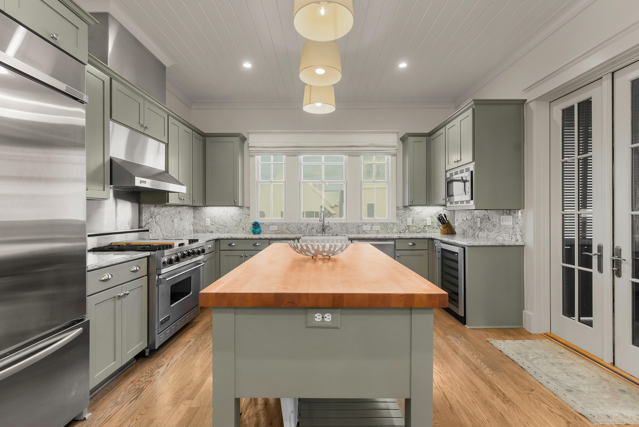 BLUE MOUNTAIN BEACH - Residential