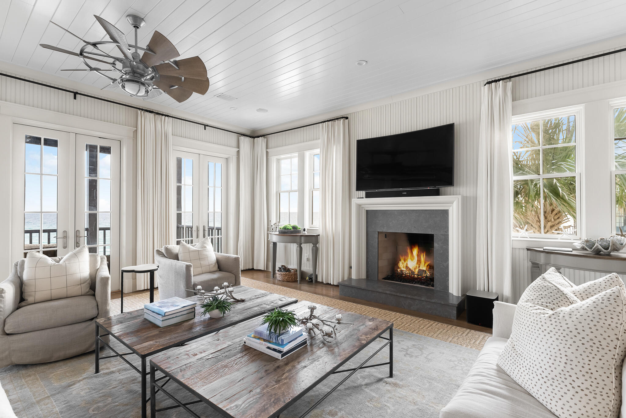 BLUE MOUNTAIN BEACH - Residential