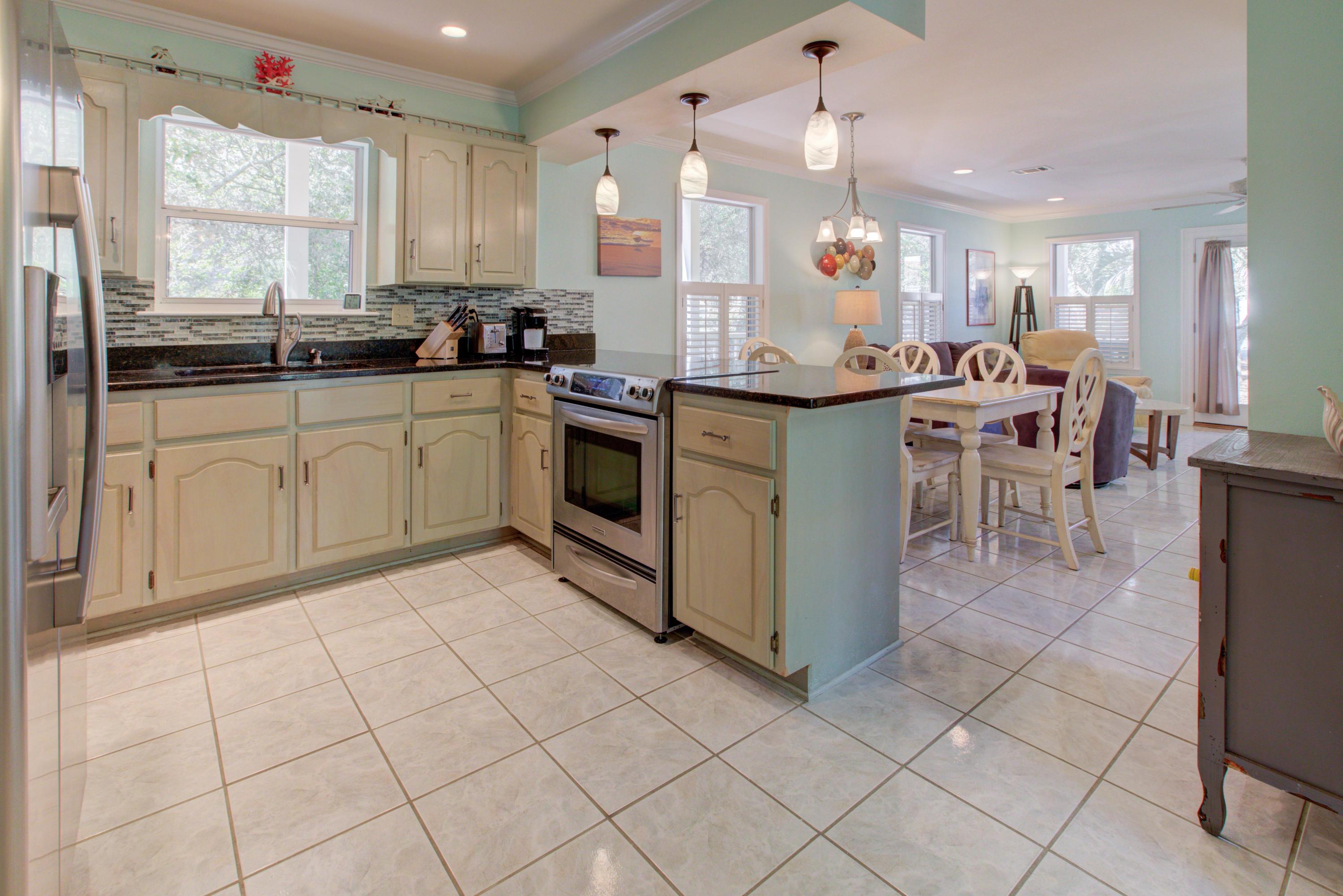 BLUE MOUNTAIN BEACH - Residential