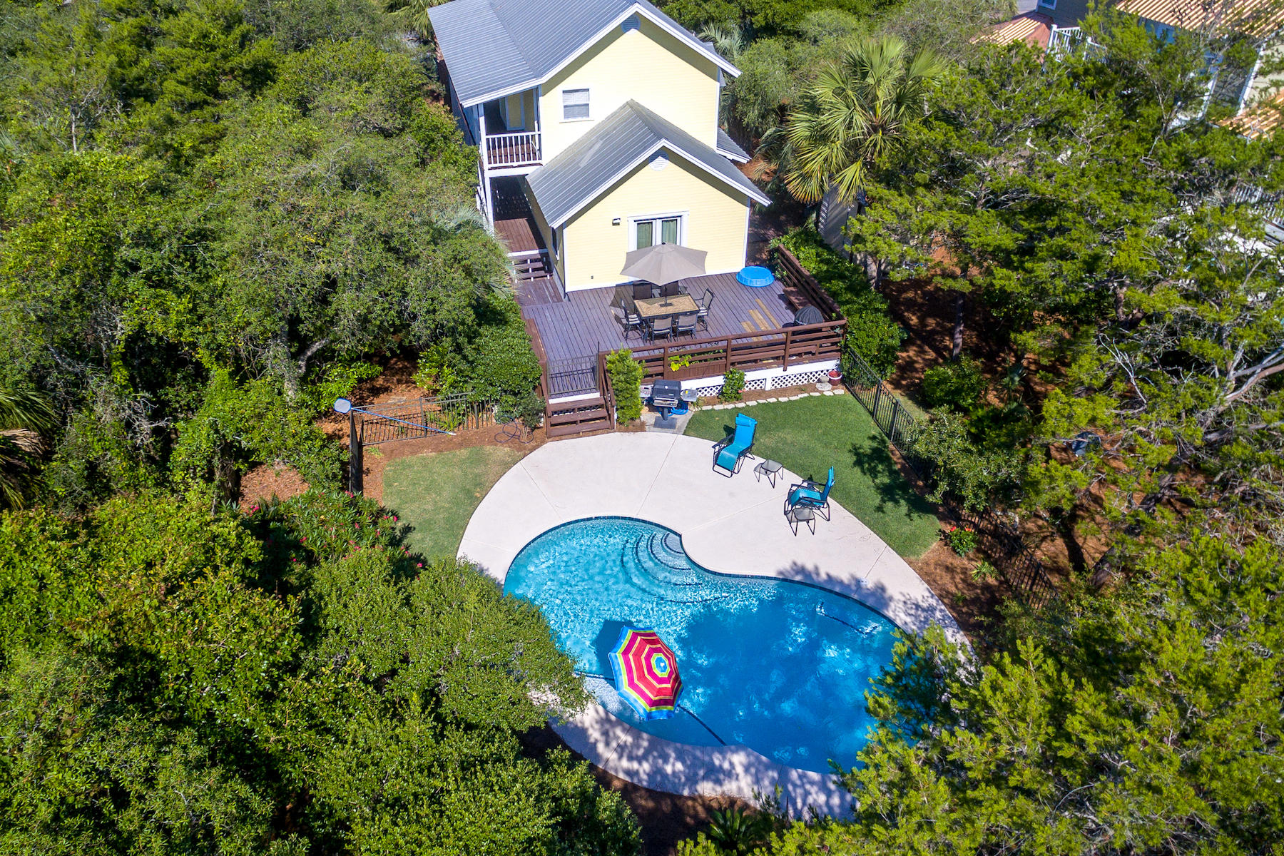 BLUE MOUNTAIN BEACH - Residential