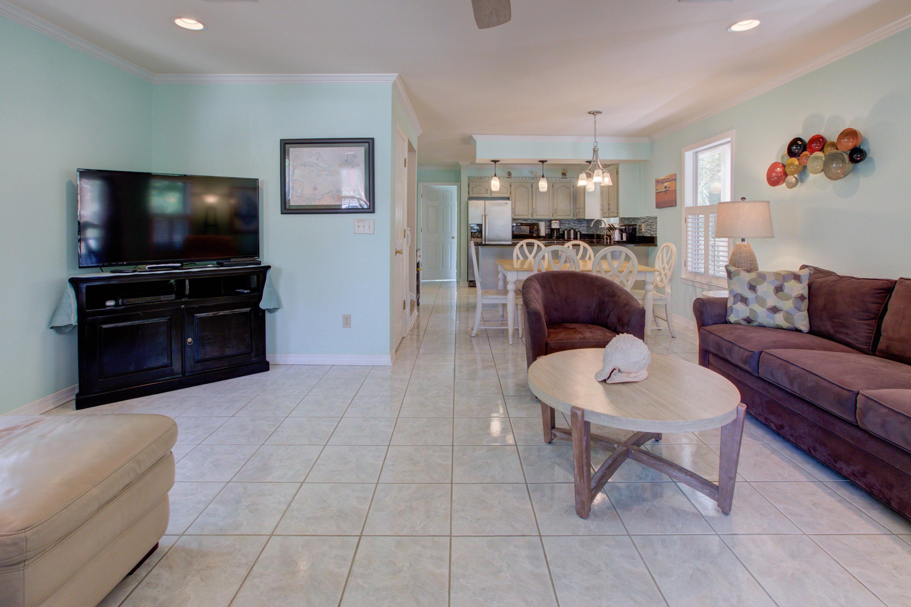 BLUE MOUNTAIN BEACH - Residential