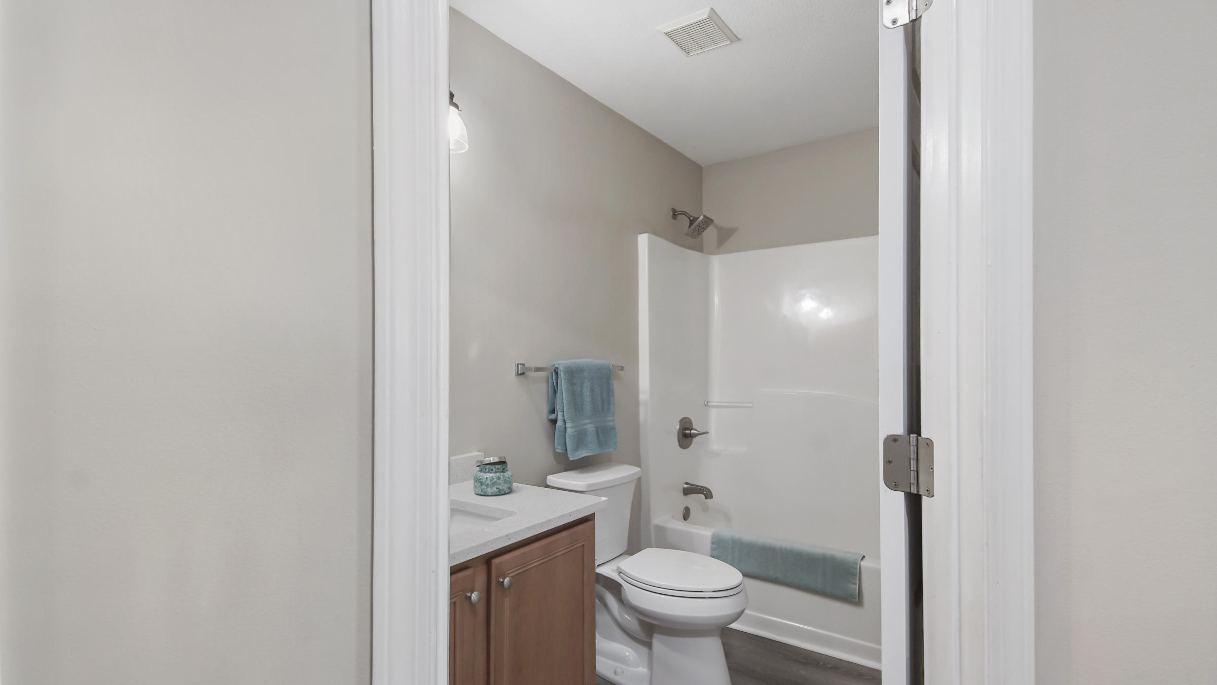 MACK BAYOU POINTE S/D - Residential Lease