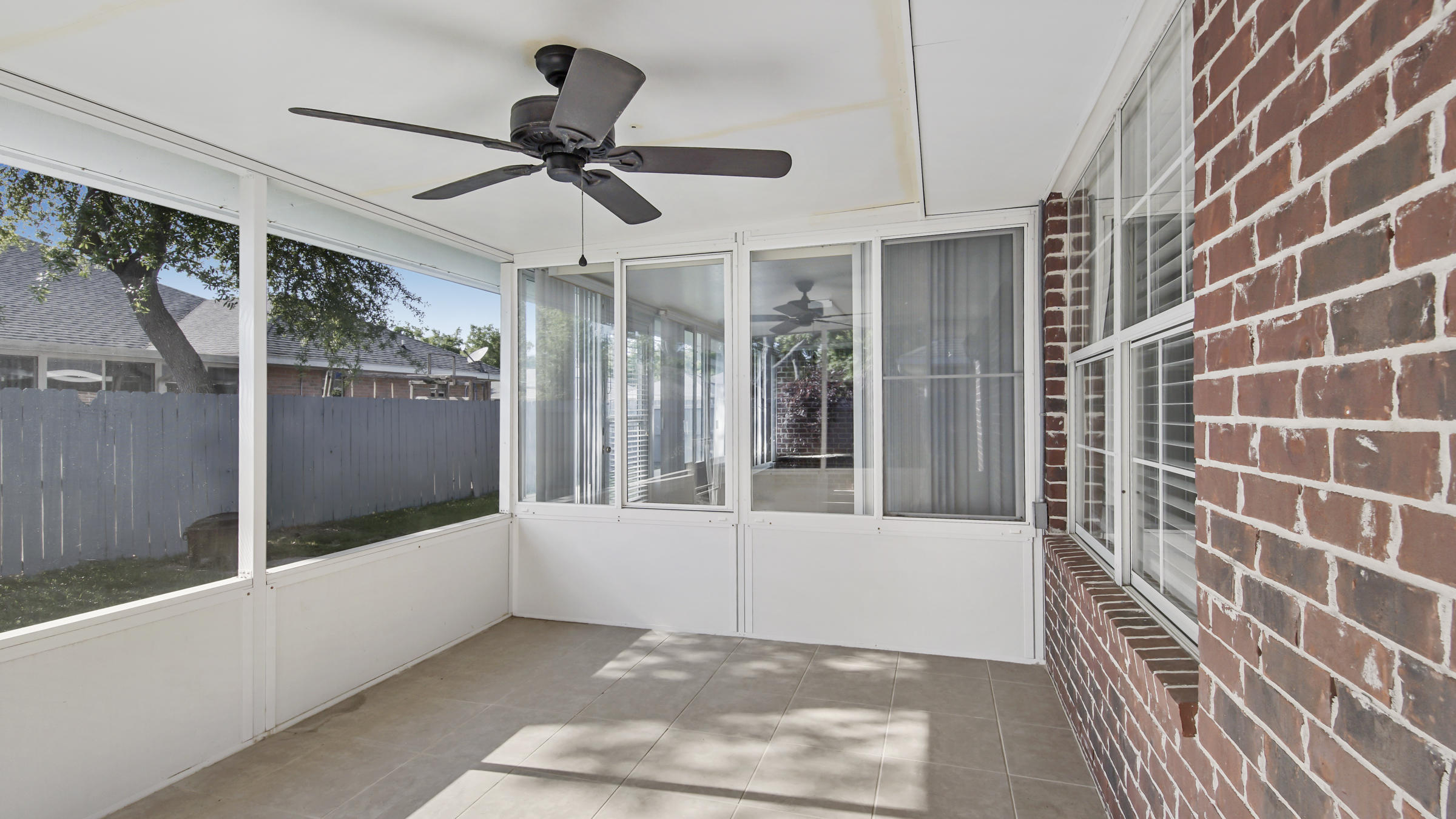 MACK BAYOU POINTE S/D - Residential Lease