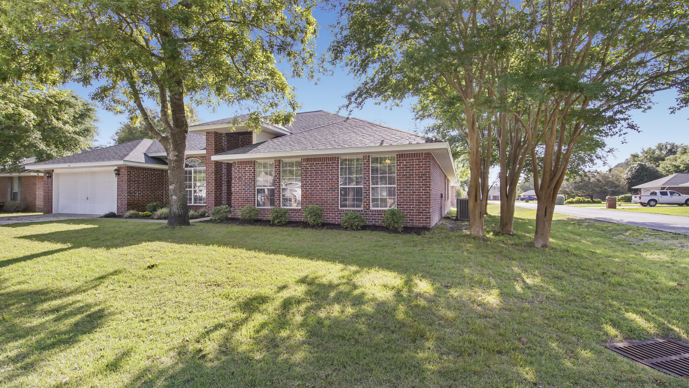 MACK BAYOU POINTE S/D - Residential Lease